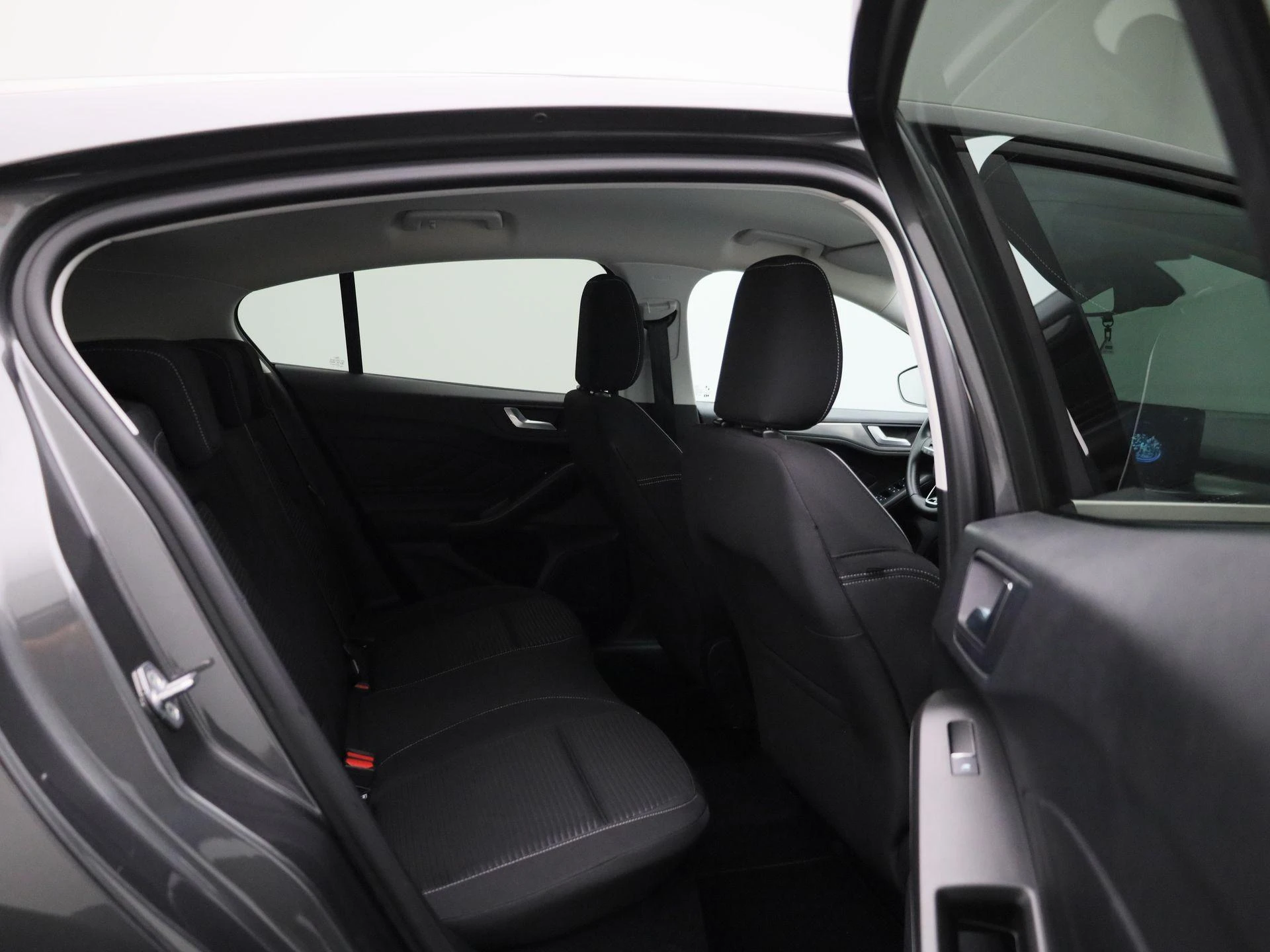 Ford Focus 1.0 EcoBoost Hybrid Titanium