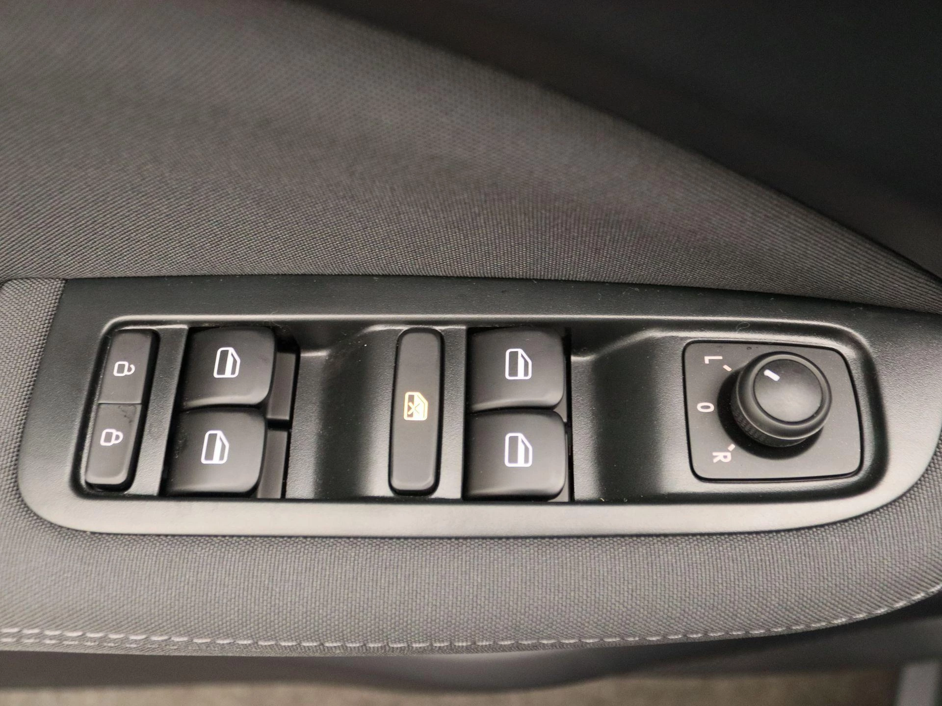 Leapmotor-T03-image-19