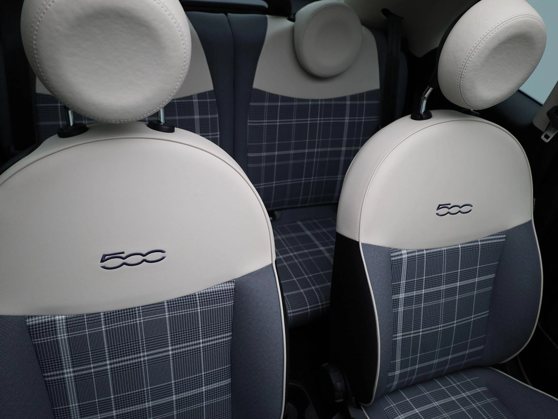 Fiat-500C-image-34