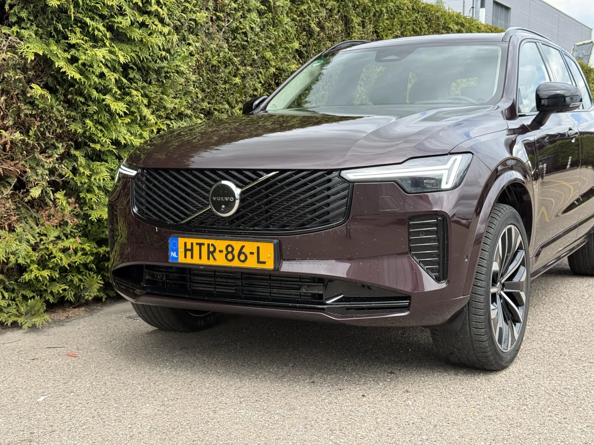 Volvo XC90 T8 Plug-in hybrid AWD Ultra Dark