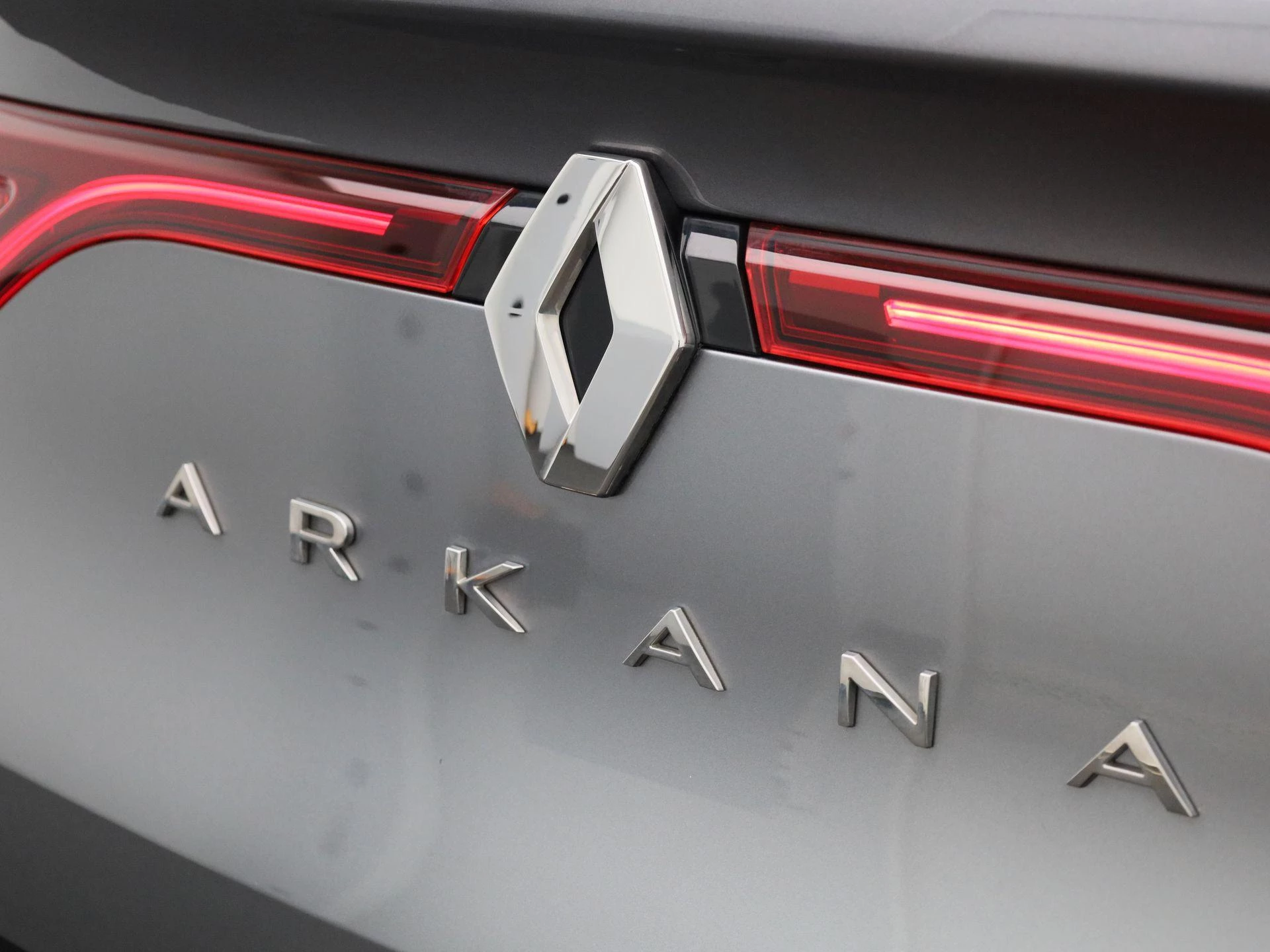 Renault-Arkana-image-38
