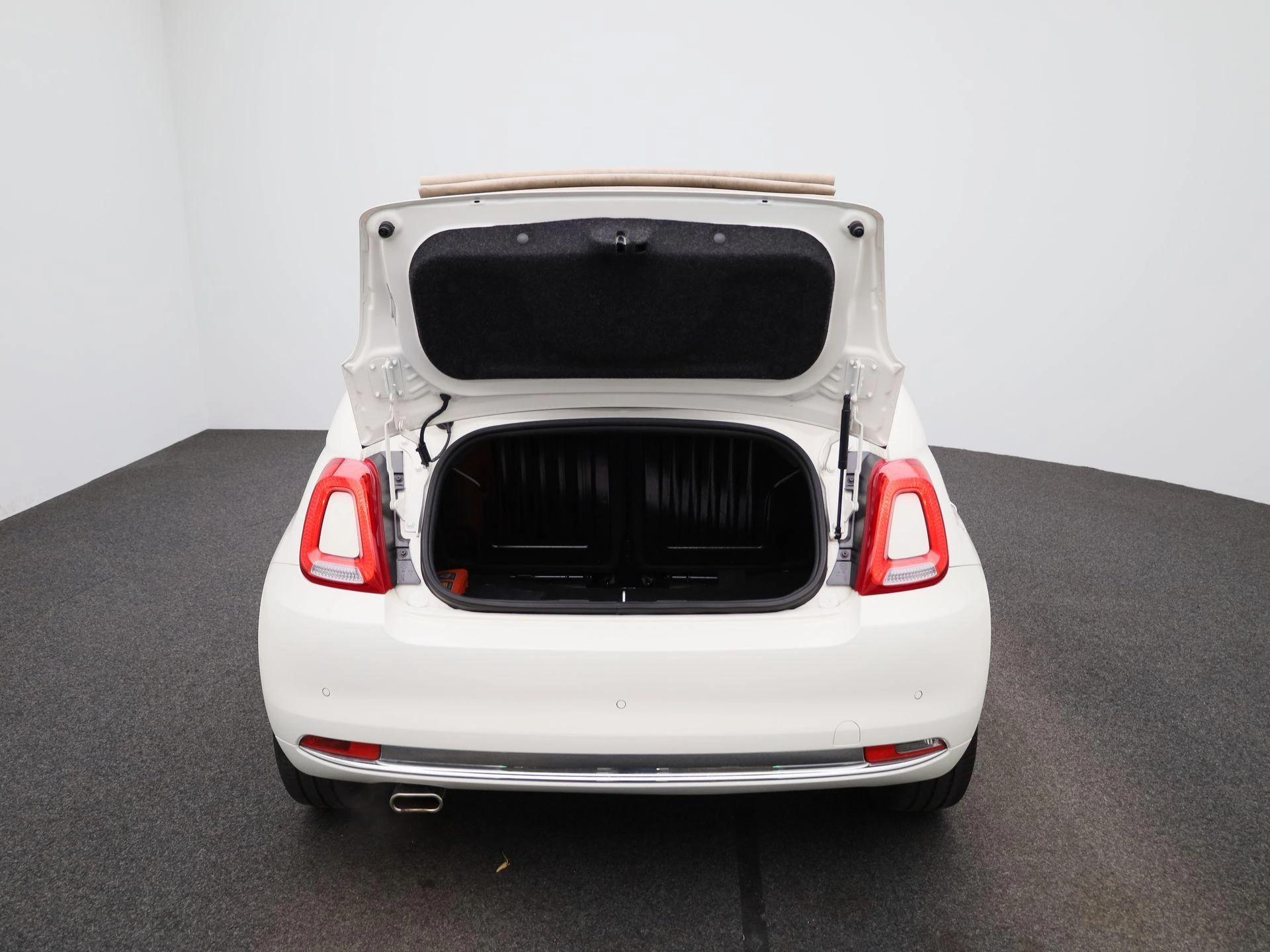 Fiat-500C-image-12
