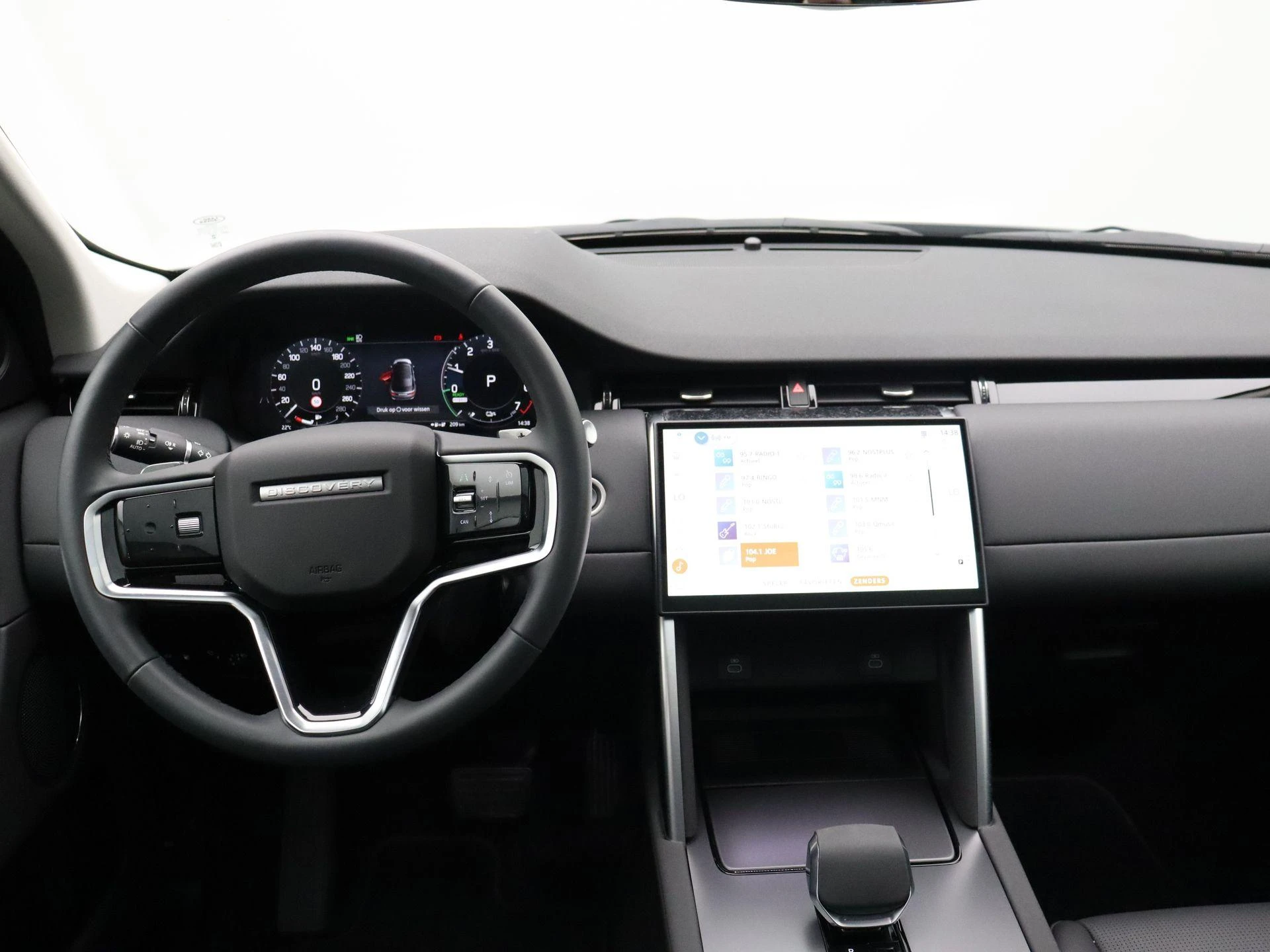 Land Rover-Discovery Sport-image-20