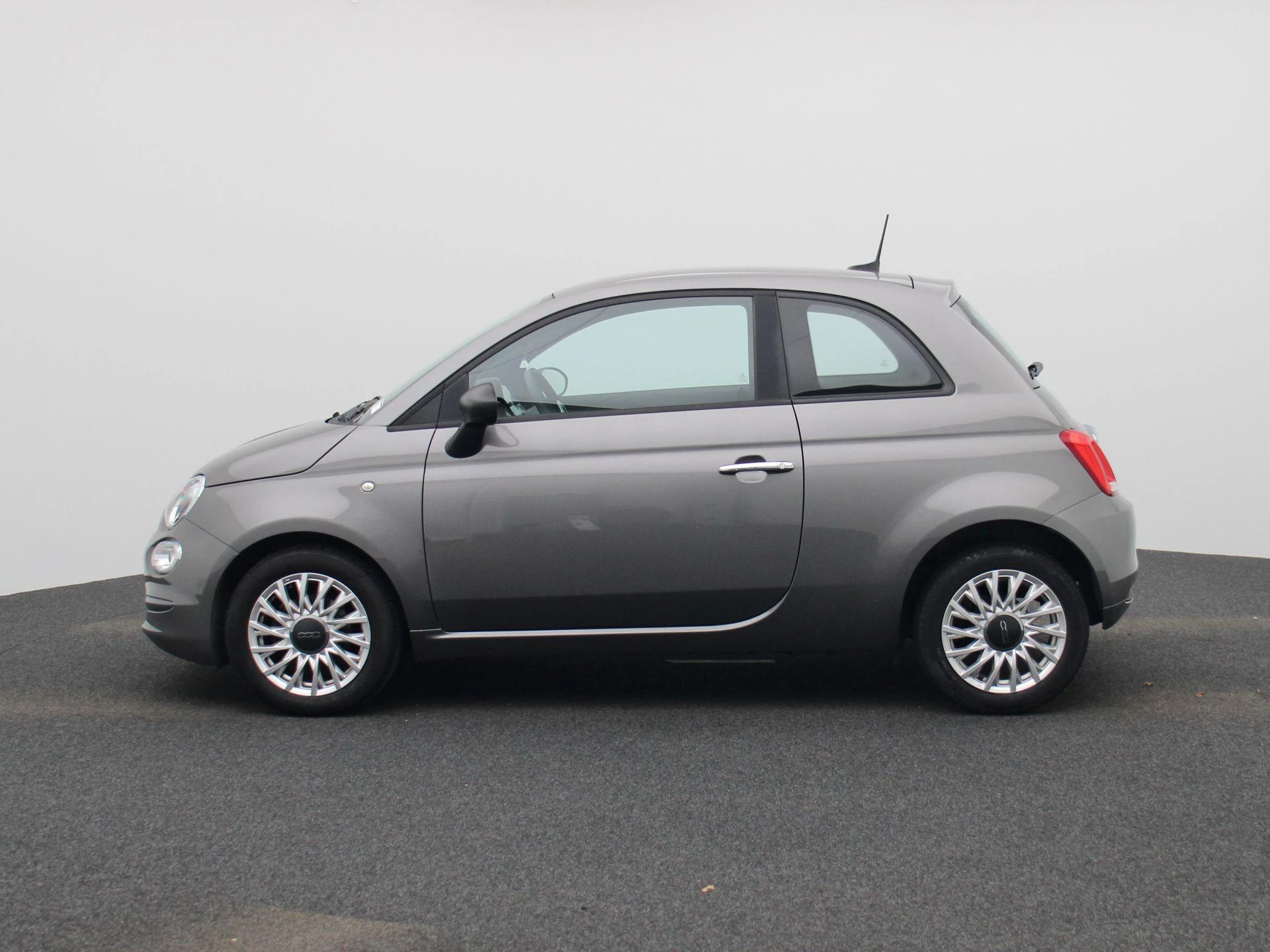 Fiat-500-image-3