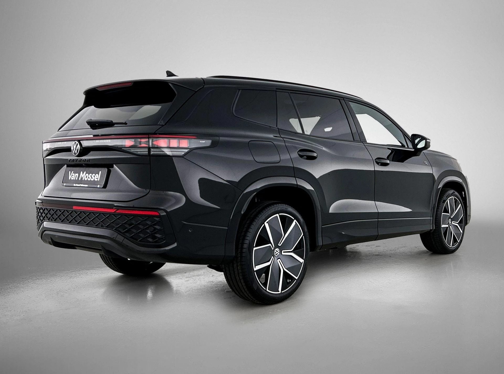 Volkswagen Tayron 1.5 eHybrid R-Line Edition