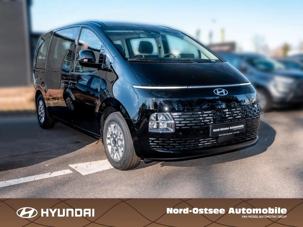 Hyundai-Staria-image-1