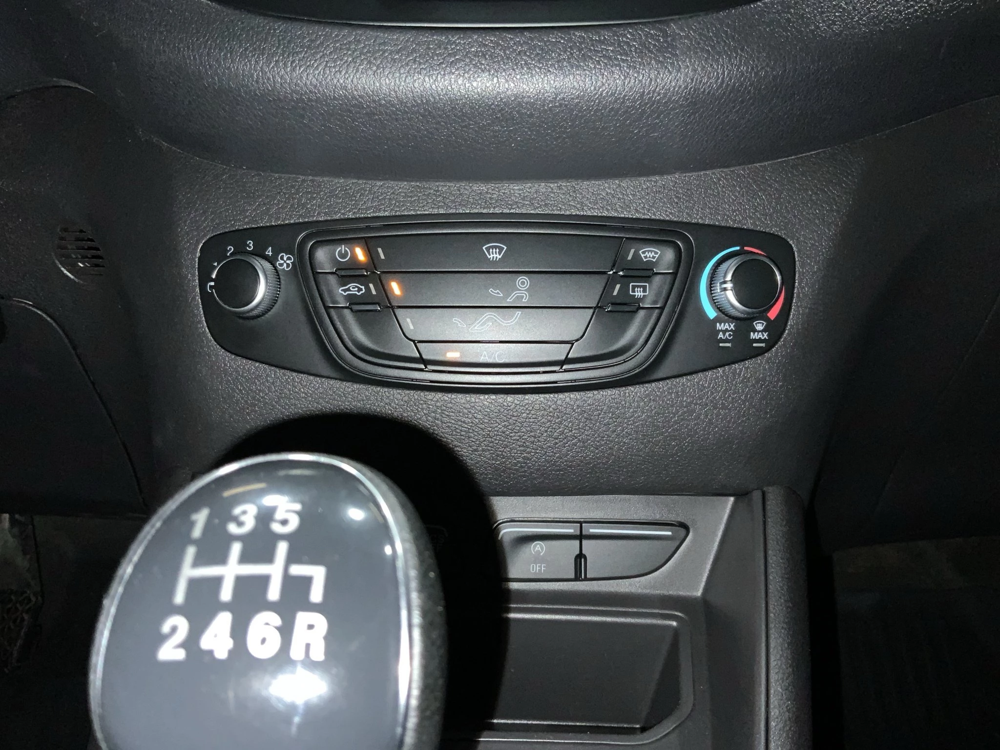 Ford Transit Courier Trend 1.0 EcoBoost 74kW Lieferwagen