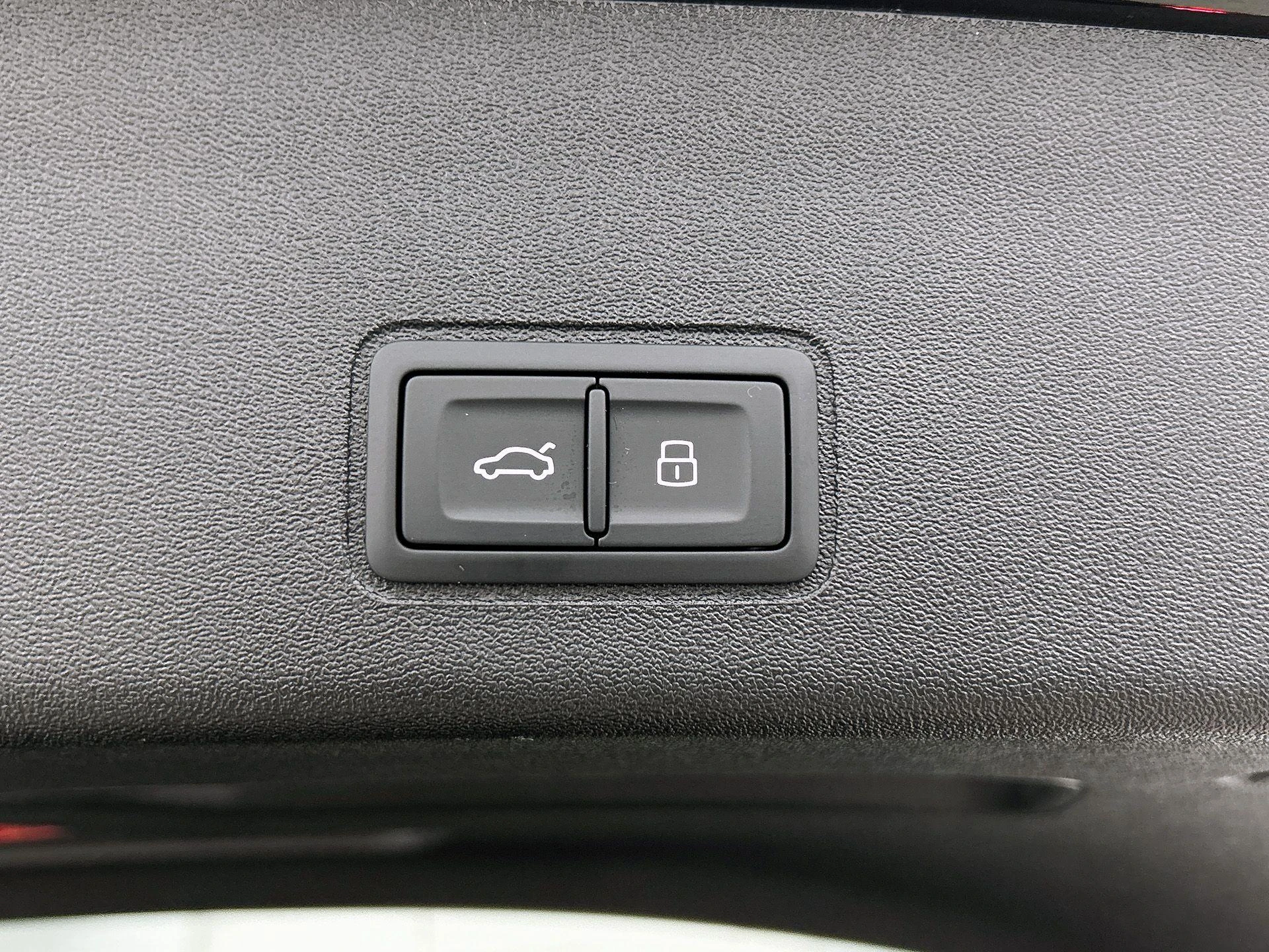 Audi-Q3-image-30