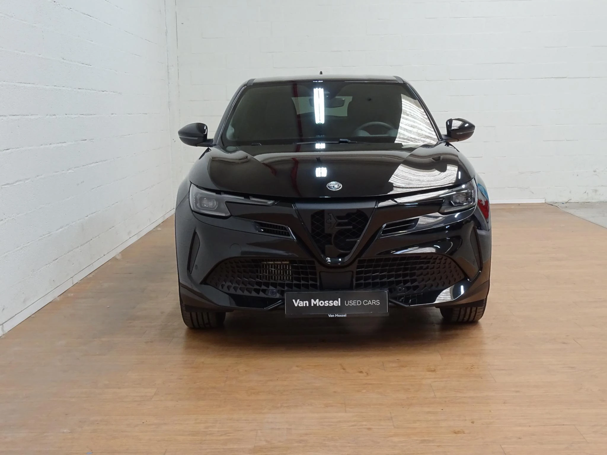 Alfa Romeo Junior 1.2 Hybrid 145 eDCT6 Ibrida Speciale
