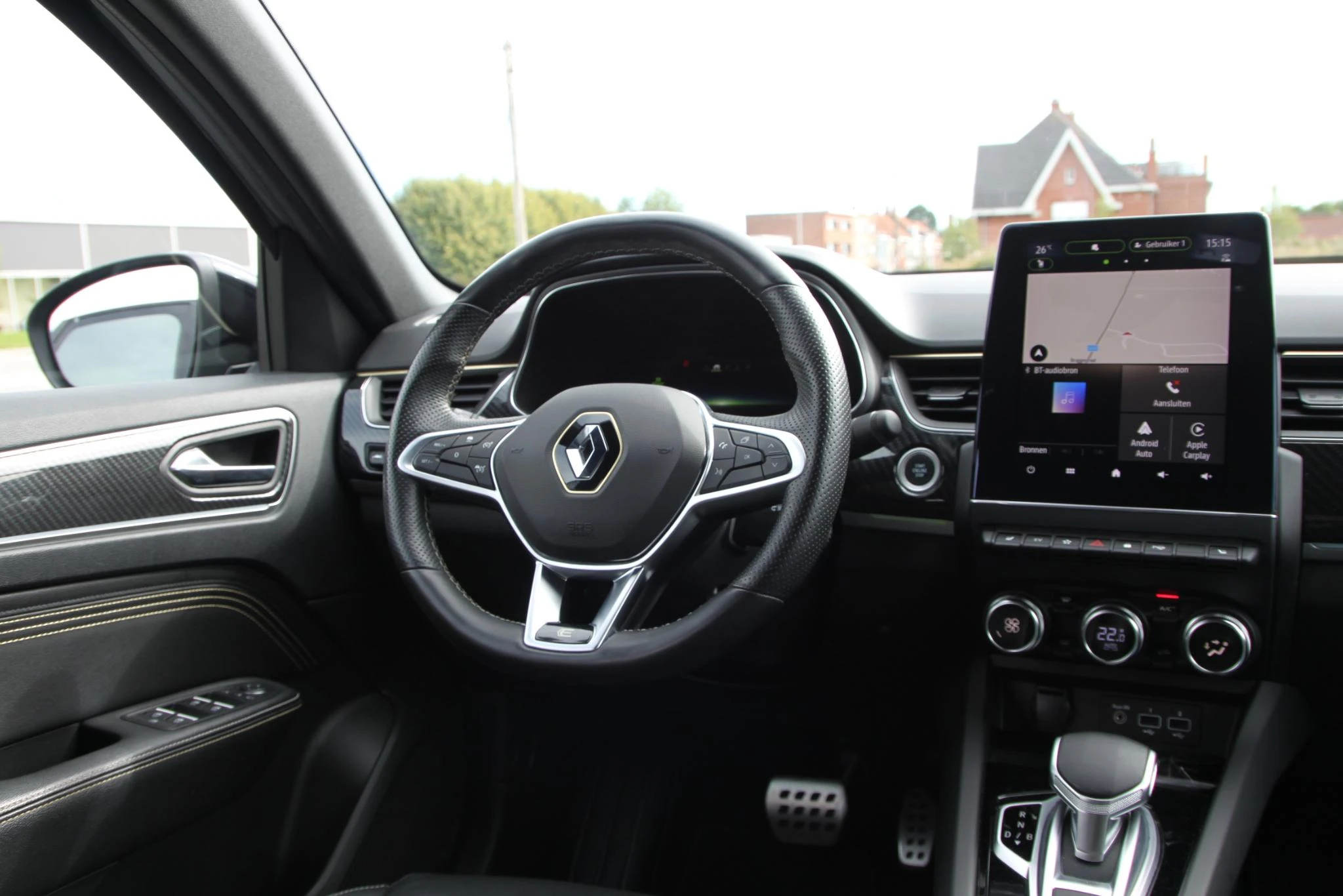 Renault-Arkana-image-13