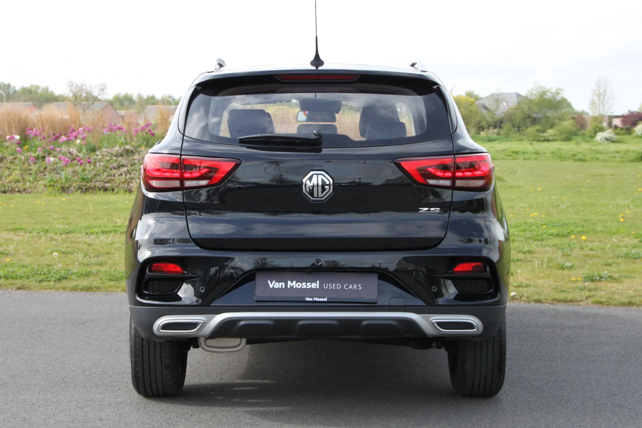 MG ZS 1.5 VTi-Tech MT LUXURY