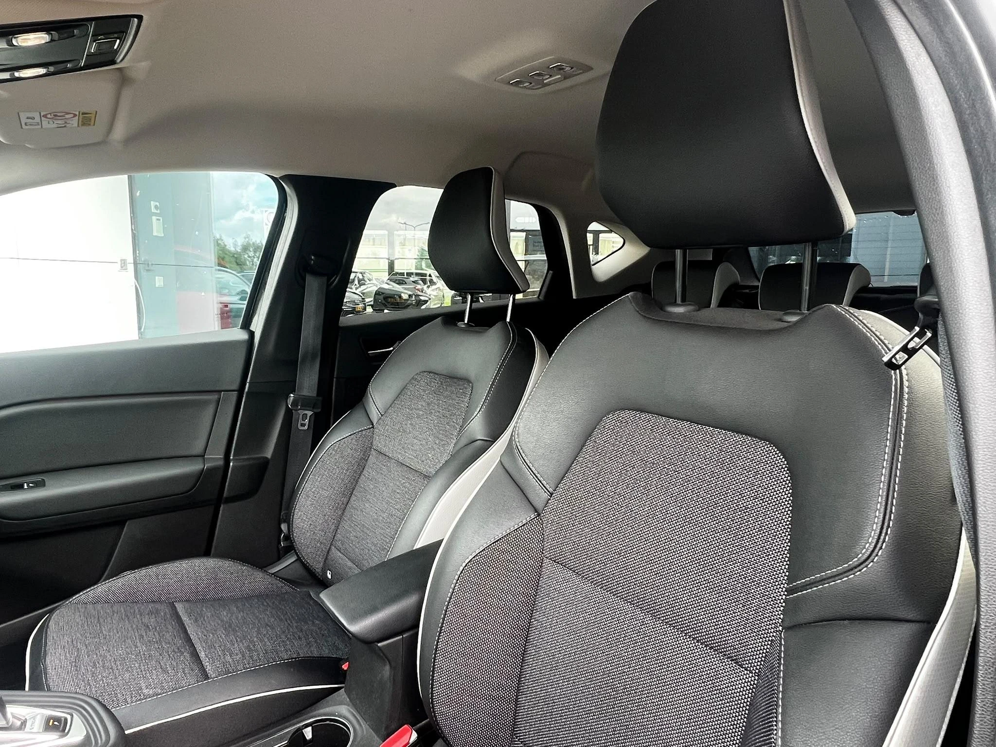 Renault-Captur-image-3