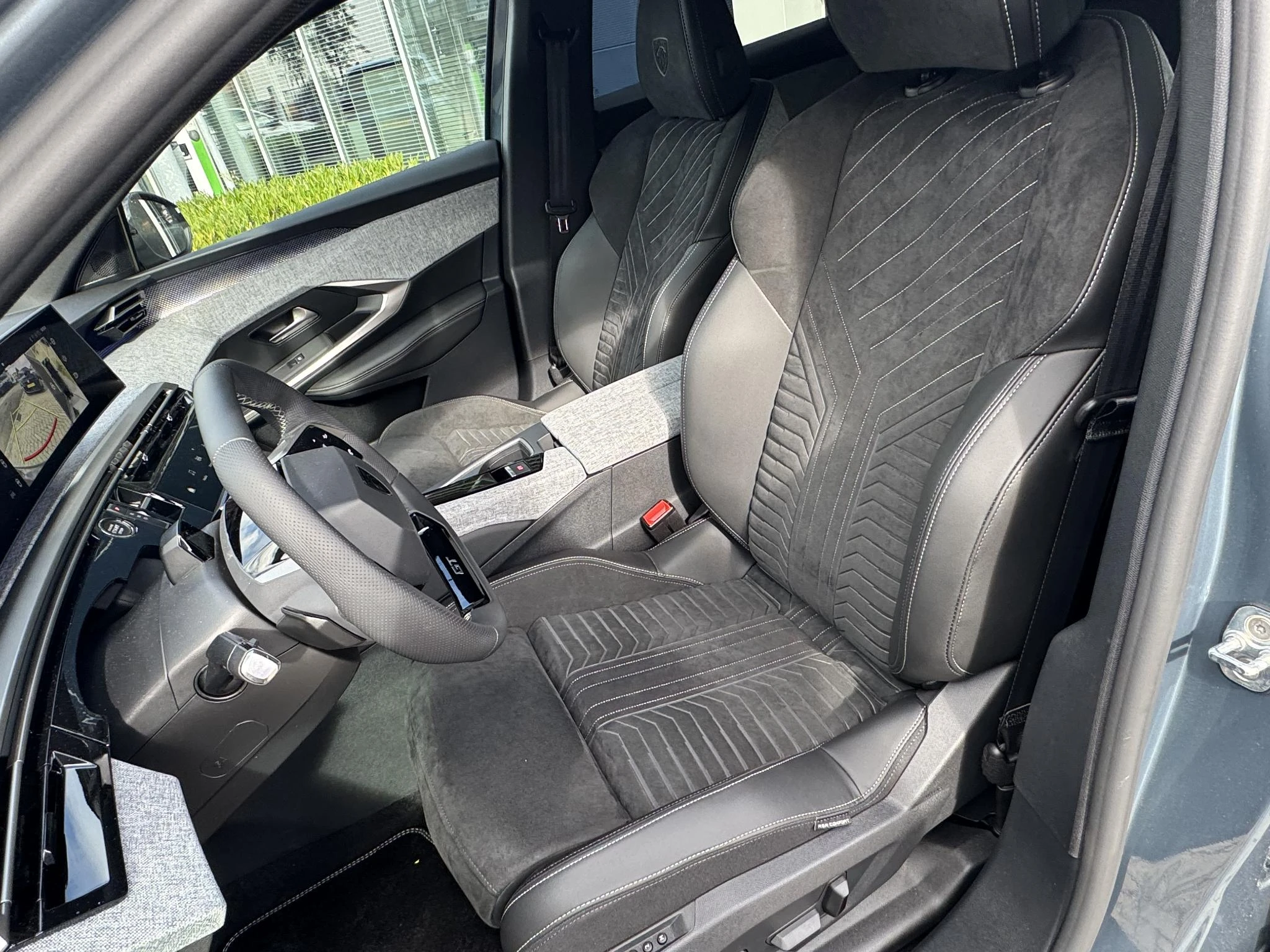 Peugeot-e-3008-image-24