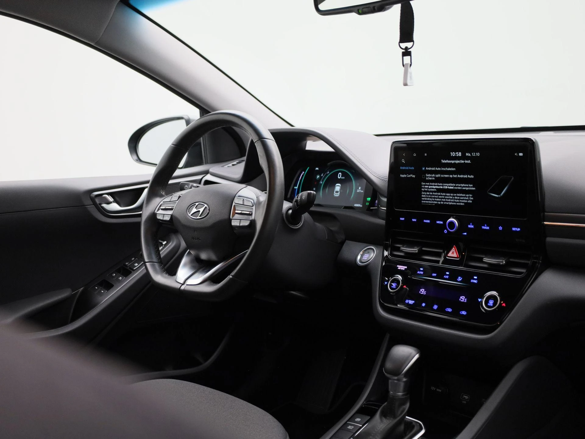 Hyundai-IONIQ-image-33