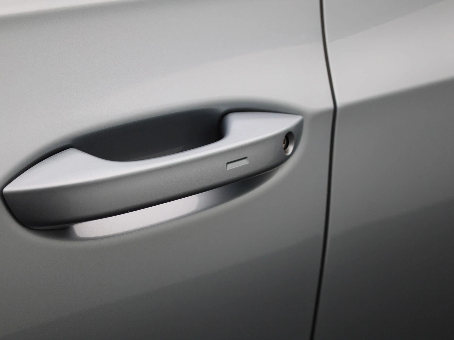 Volkswagen-Golf-image-18