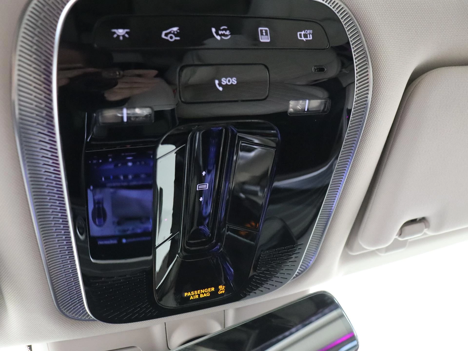 Mercedes-Benz-S-Klasse-image-23