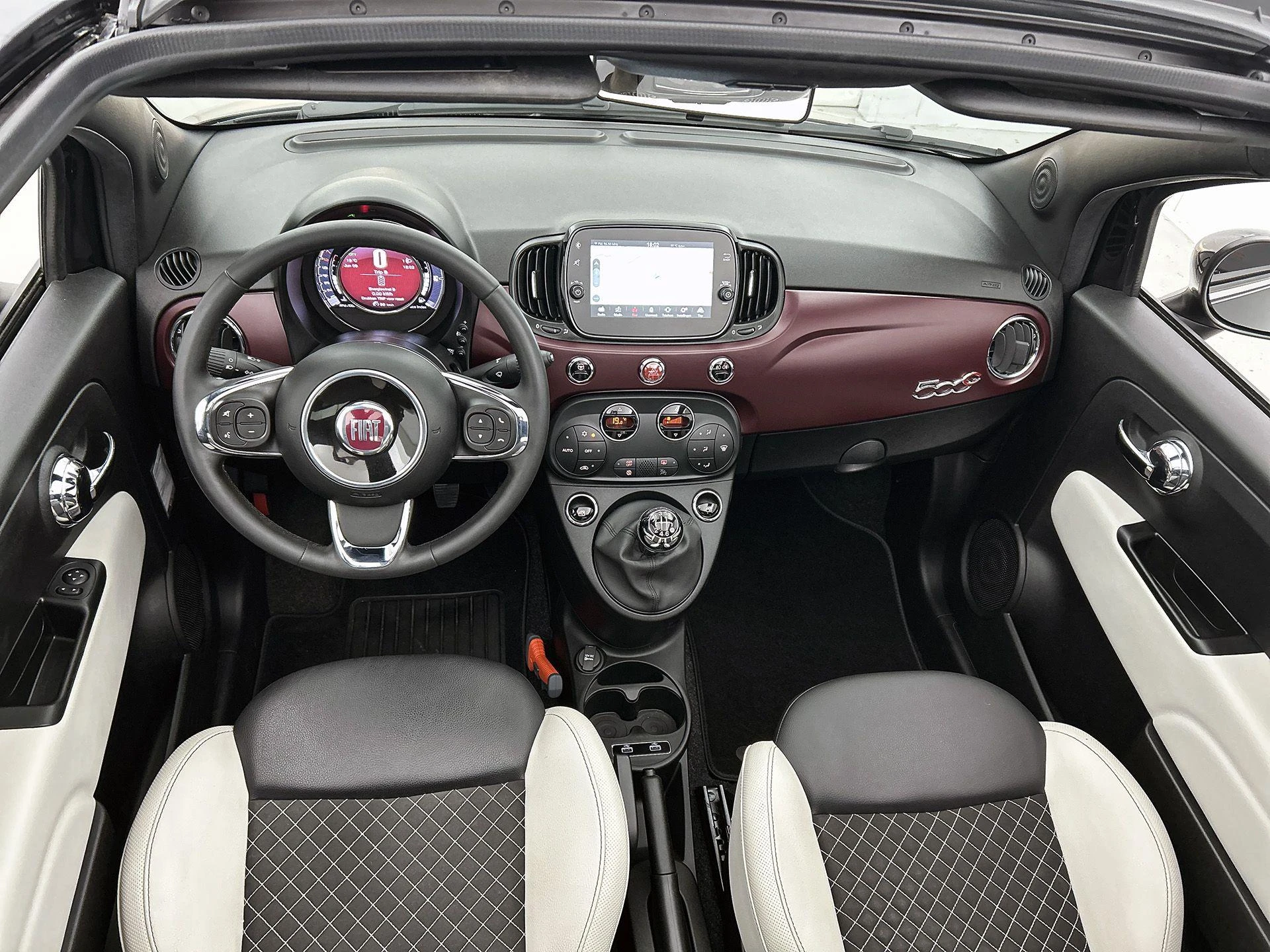 Fiat 500C 1.0 Hybrid Star