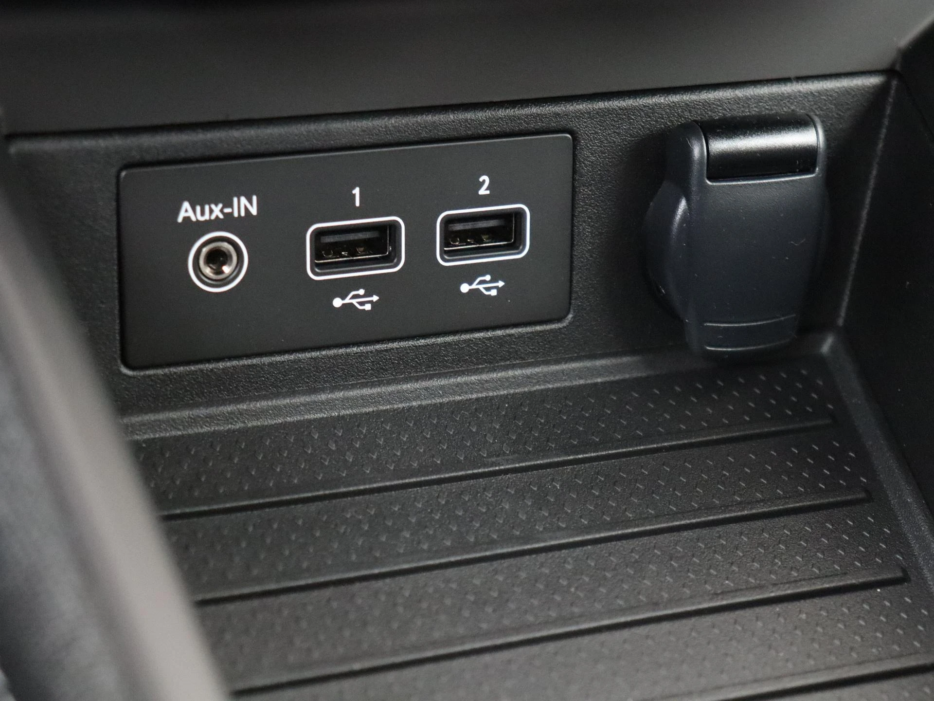 Renault-ZOE-image-20