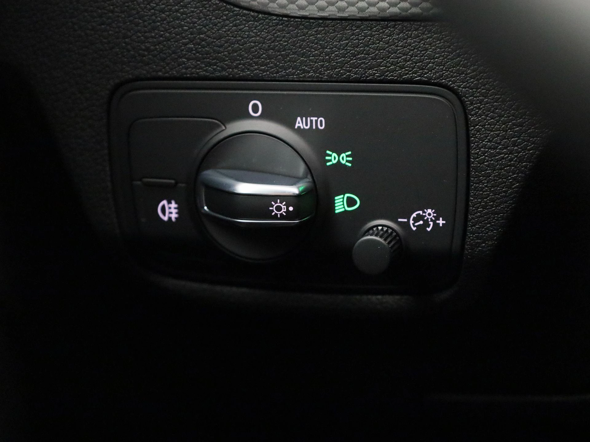 Audi-Q2-image-27