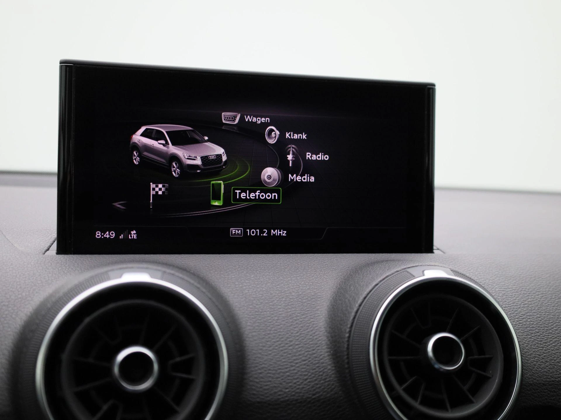 Audi-Q2-image-27