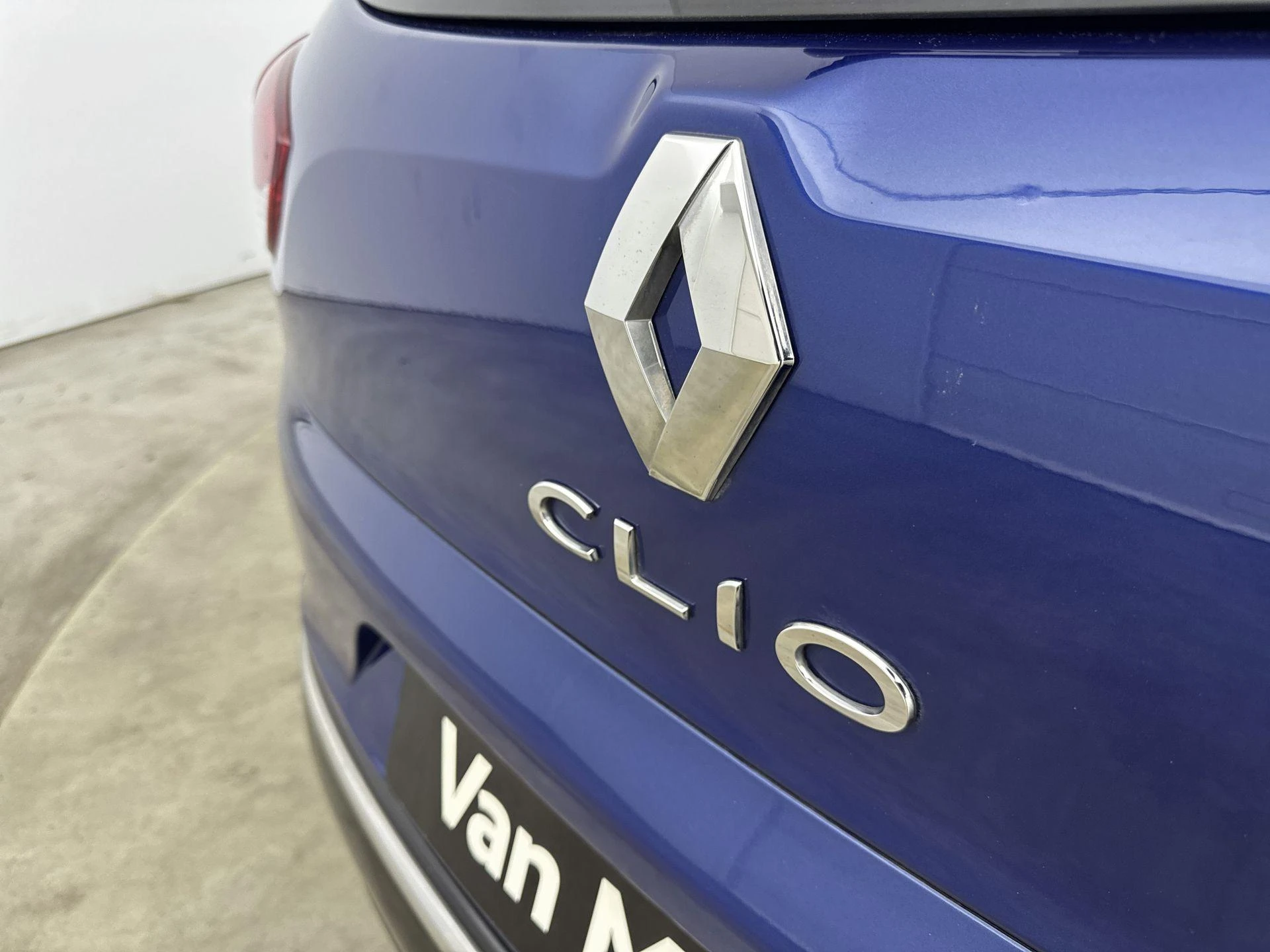 Renault-Clio-image-22