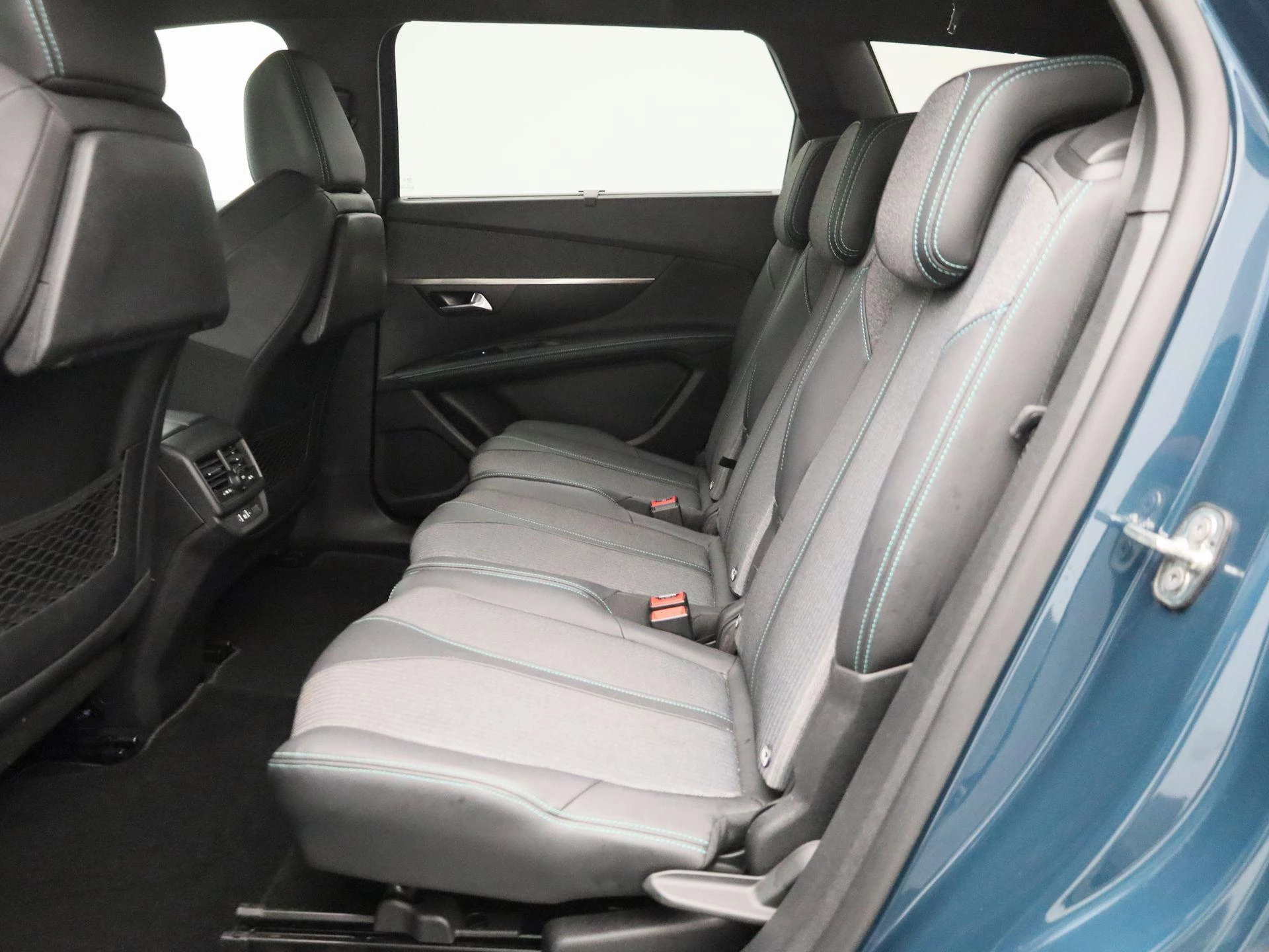 Peugeot-5008-image-9