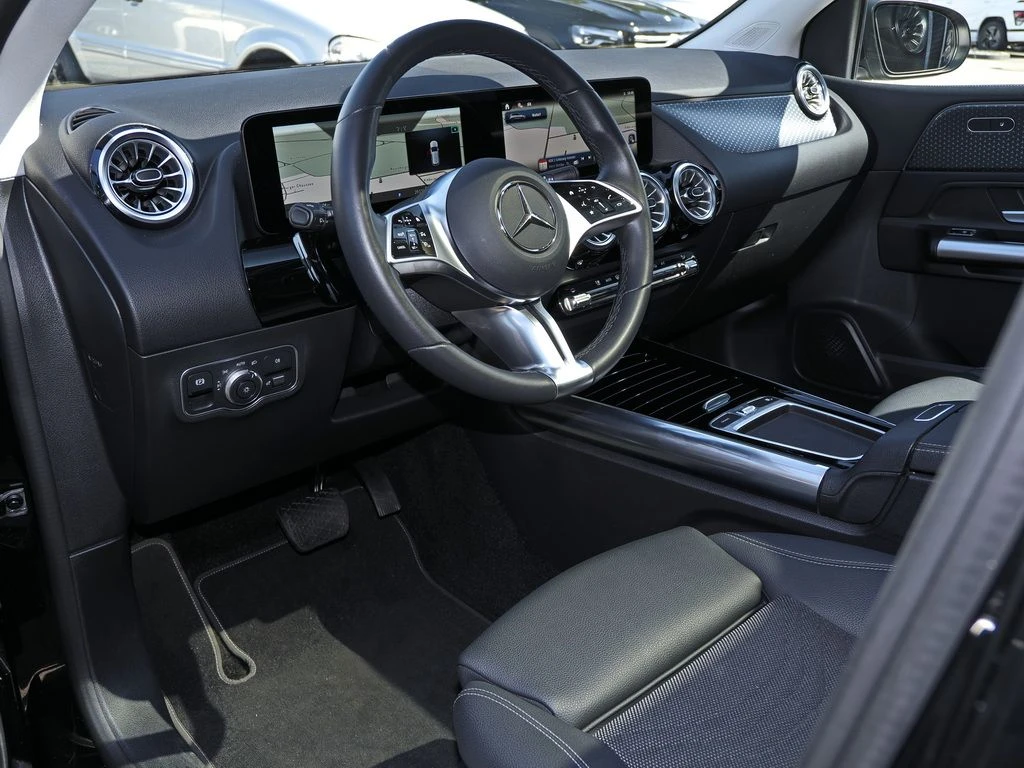 Mercedes-Benz-B-Klasse 180 d-image-7