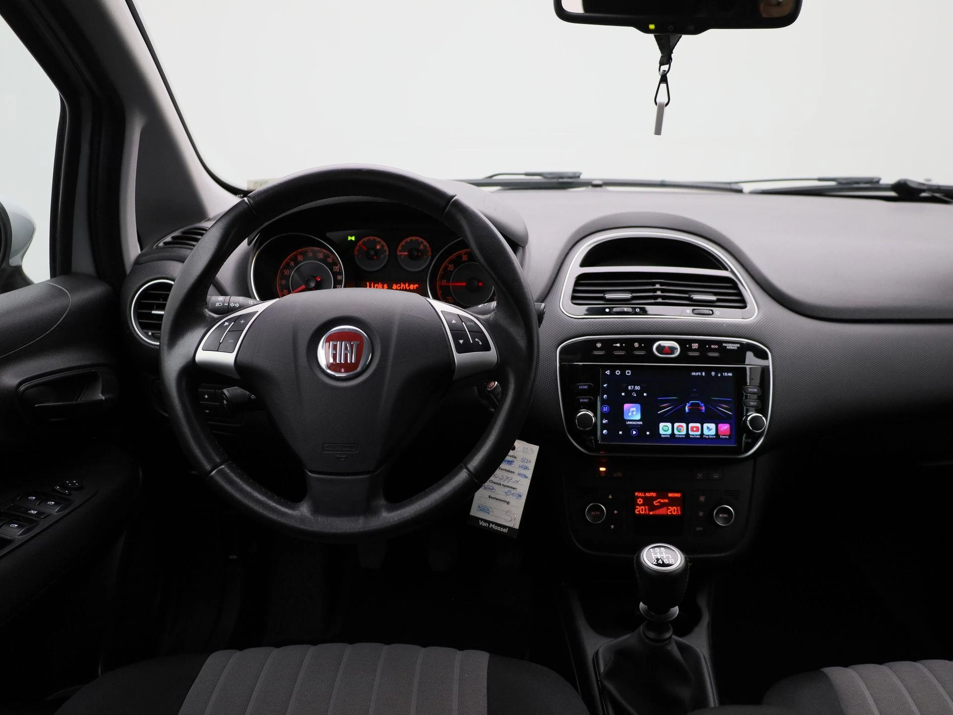 Fiat-Punto-image-6