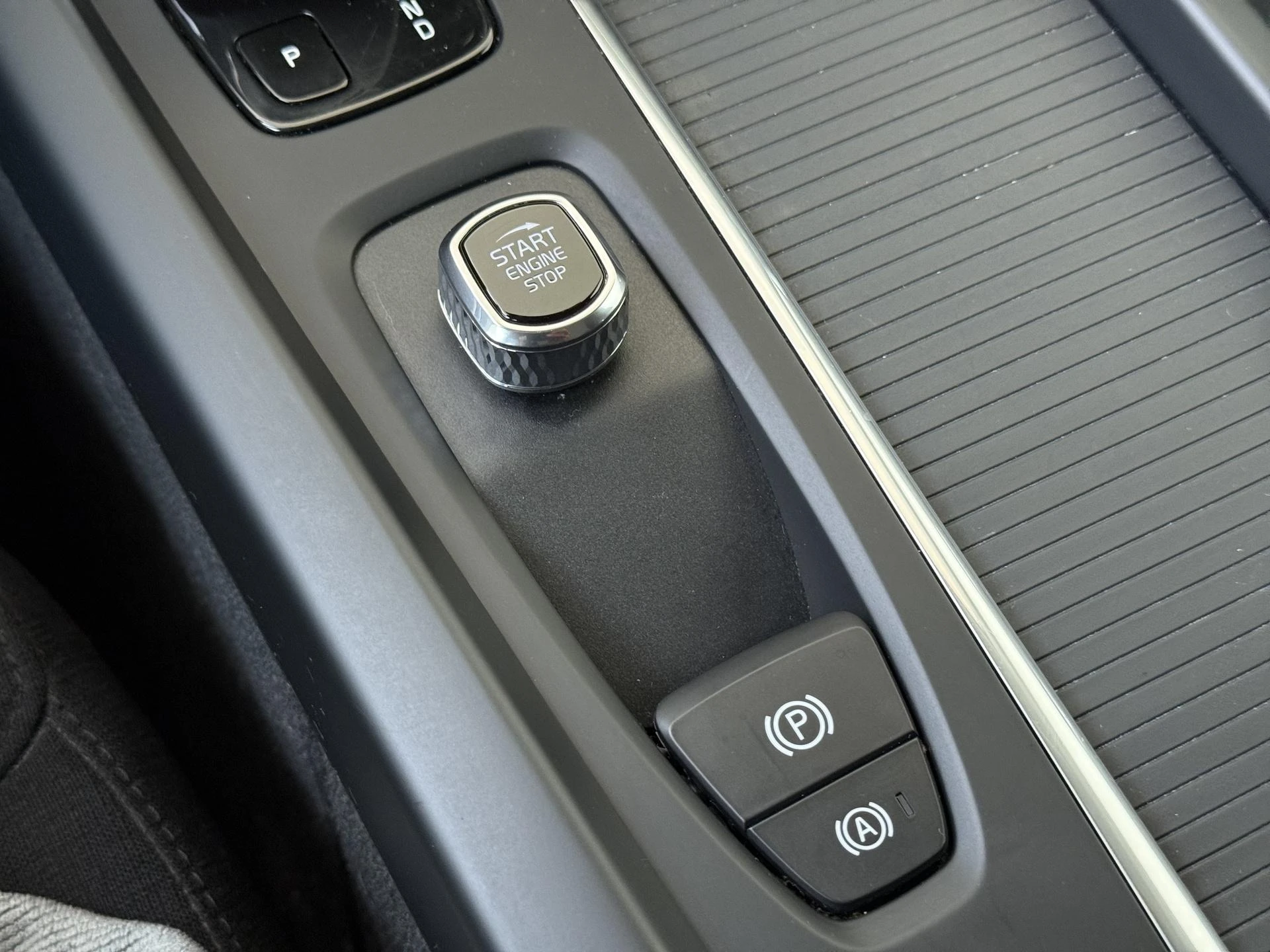 Volvo-V60-image-21