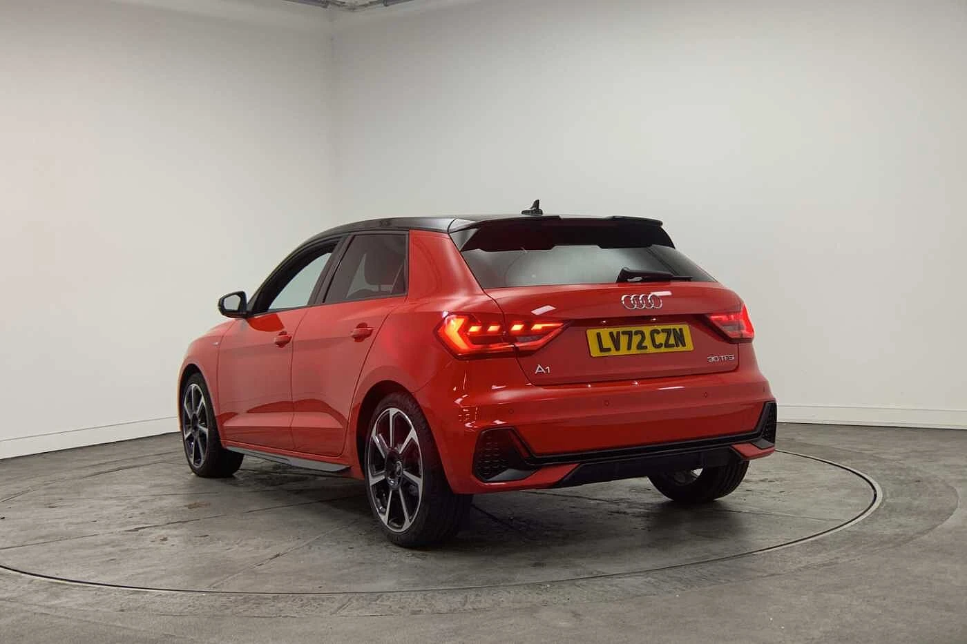 Audi-A1 Sportback-image-2