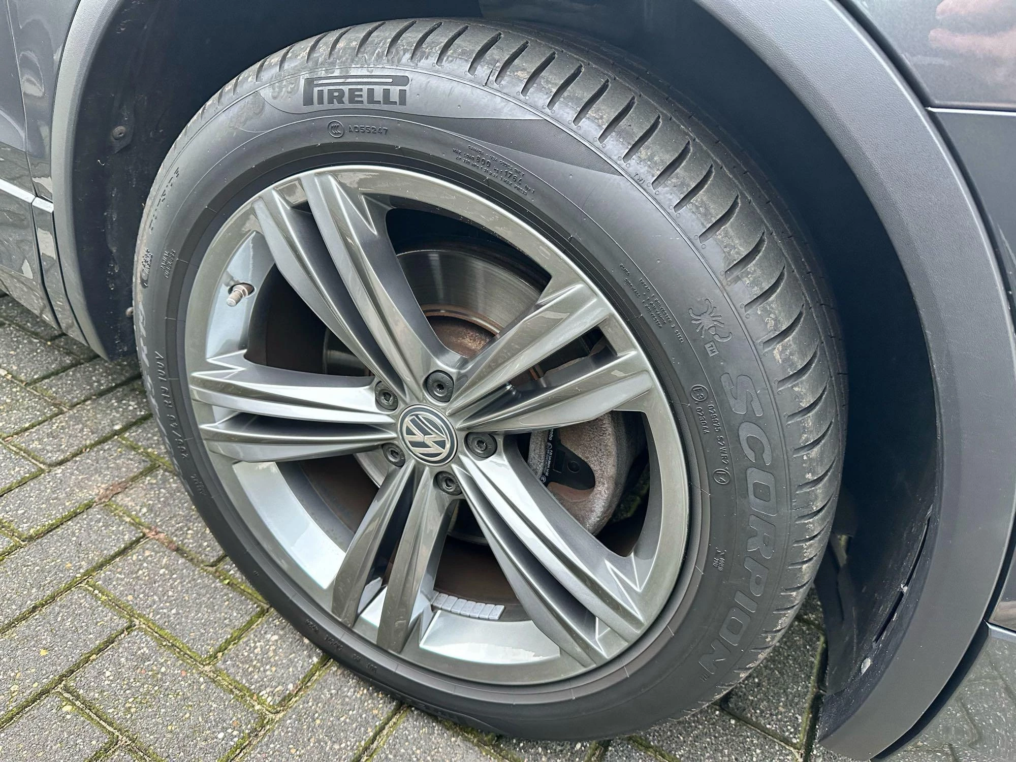 Volkswagen Tiguan 2.0 TSI 4Motion R-Line