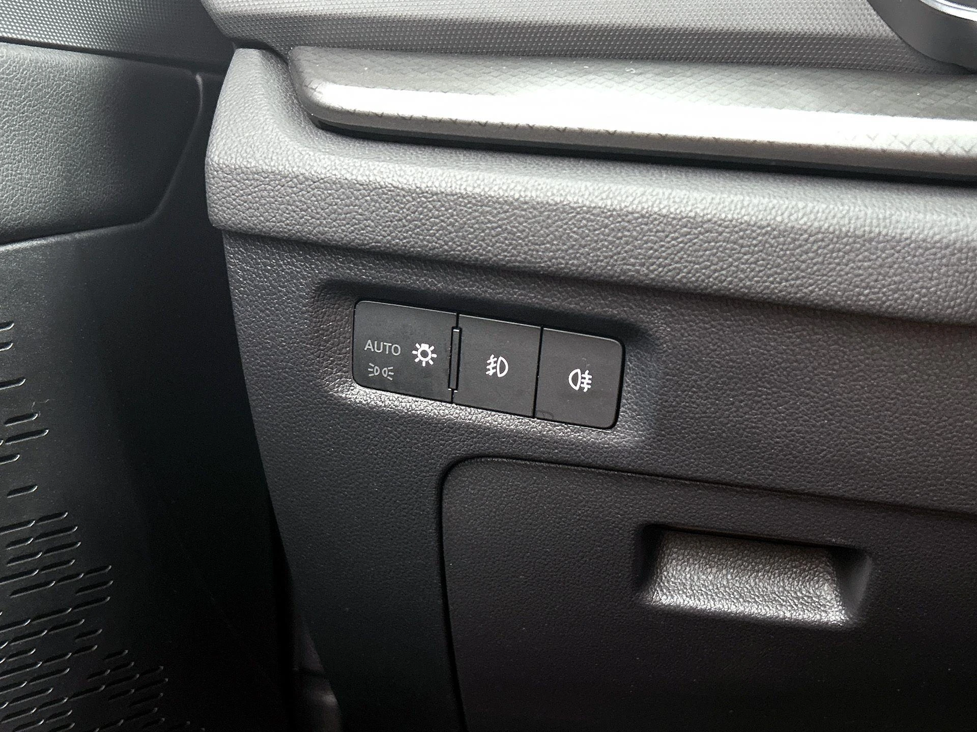 Škoda Octavia Combi 1.0 e-TSI Business Edition