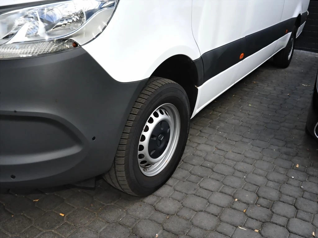 Mercedes-Benz-Sprinter 317-image-6