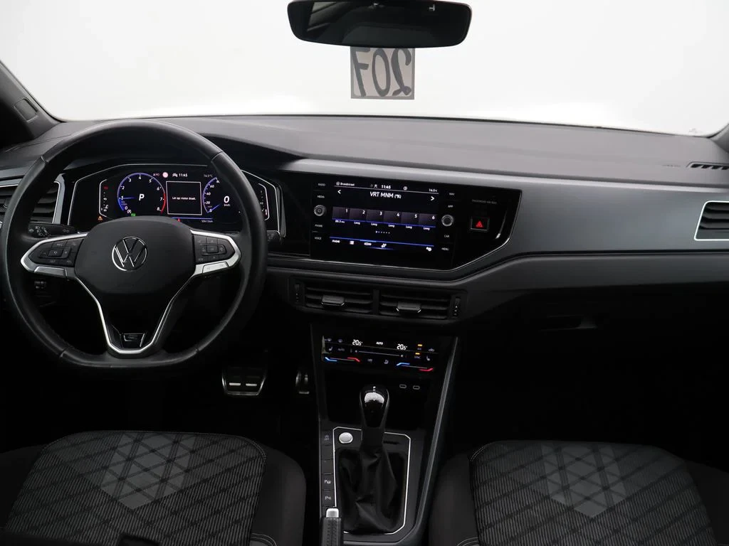 Volkswagen-Taigo-image-13