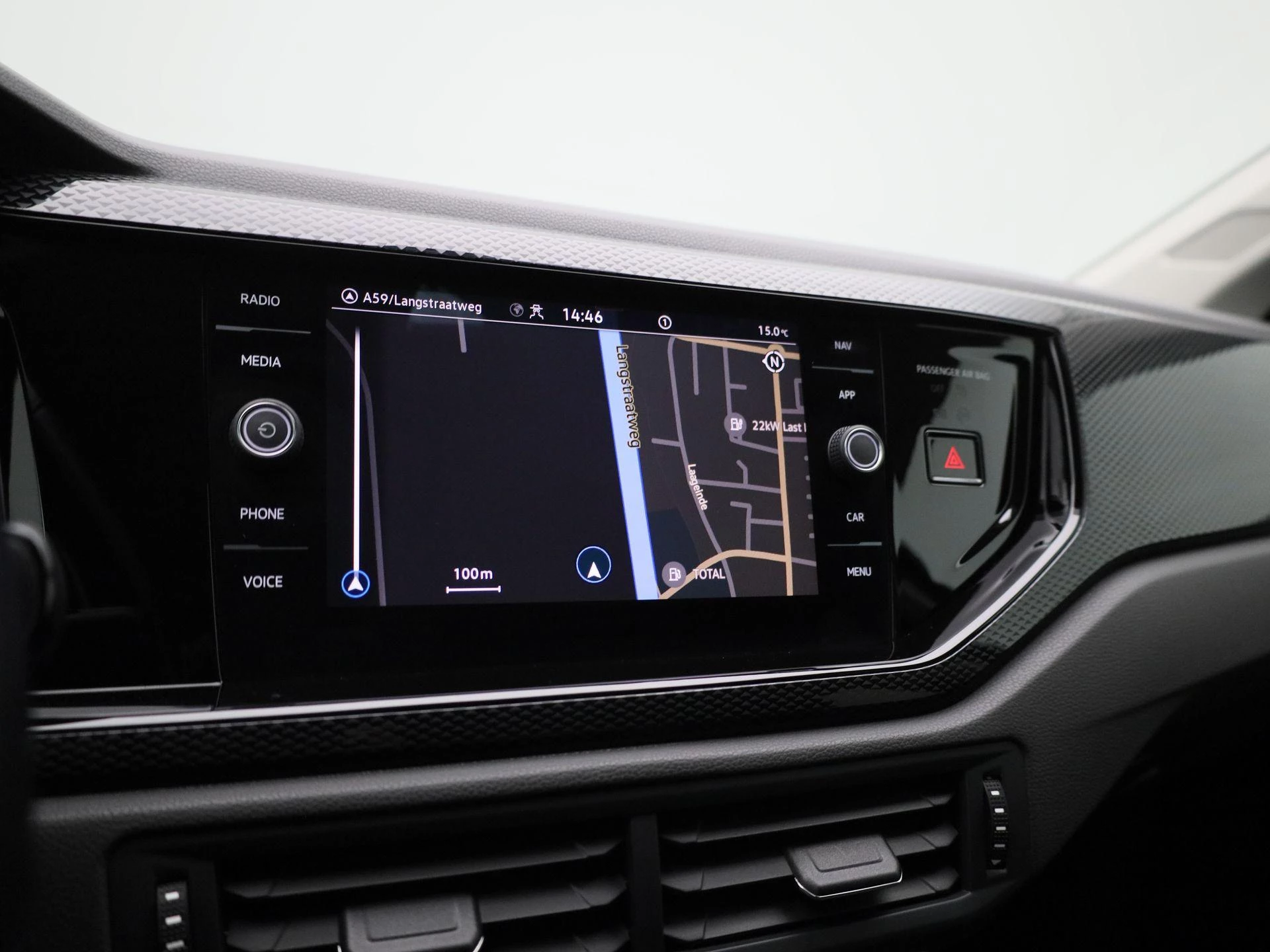 Volkswagen-Polo-image-13