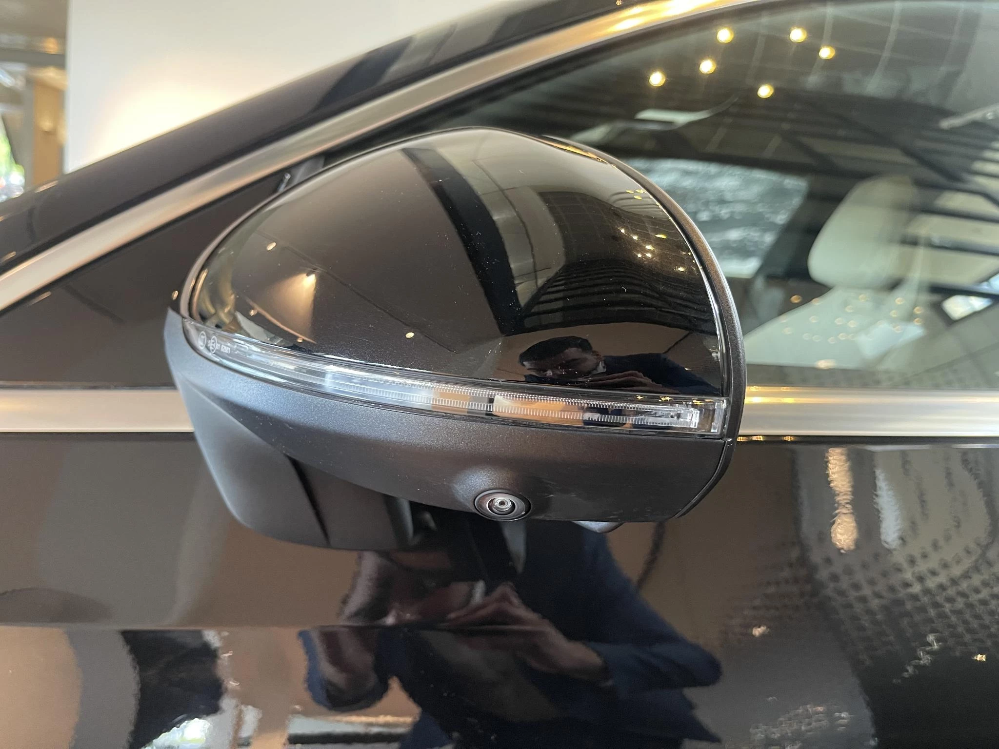 Mercedes-Benz CLE 200 AMG Line Coupé + LEDER + PANO DAK + BURMESTER + SURROUND VIEW +
