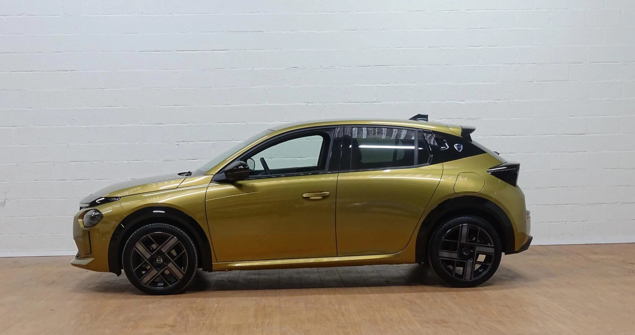 Lancia-Ypsilon-image-6