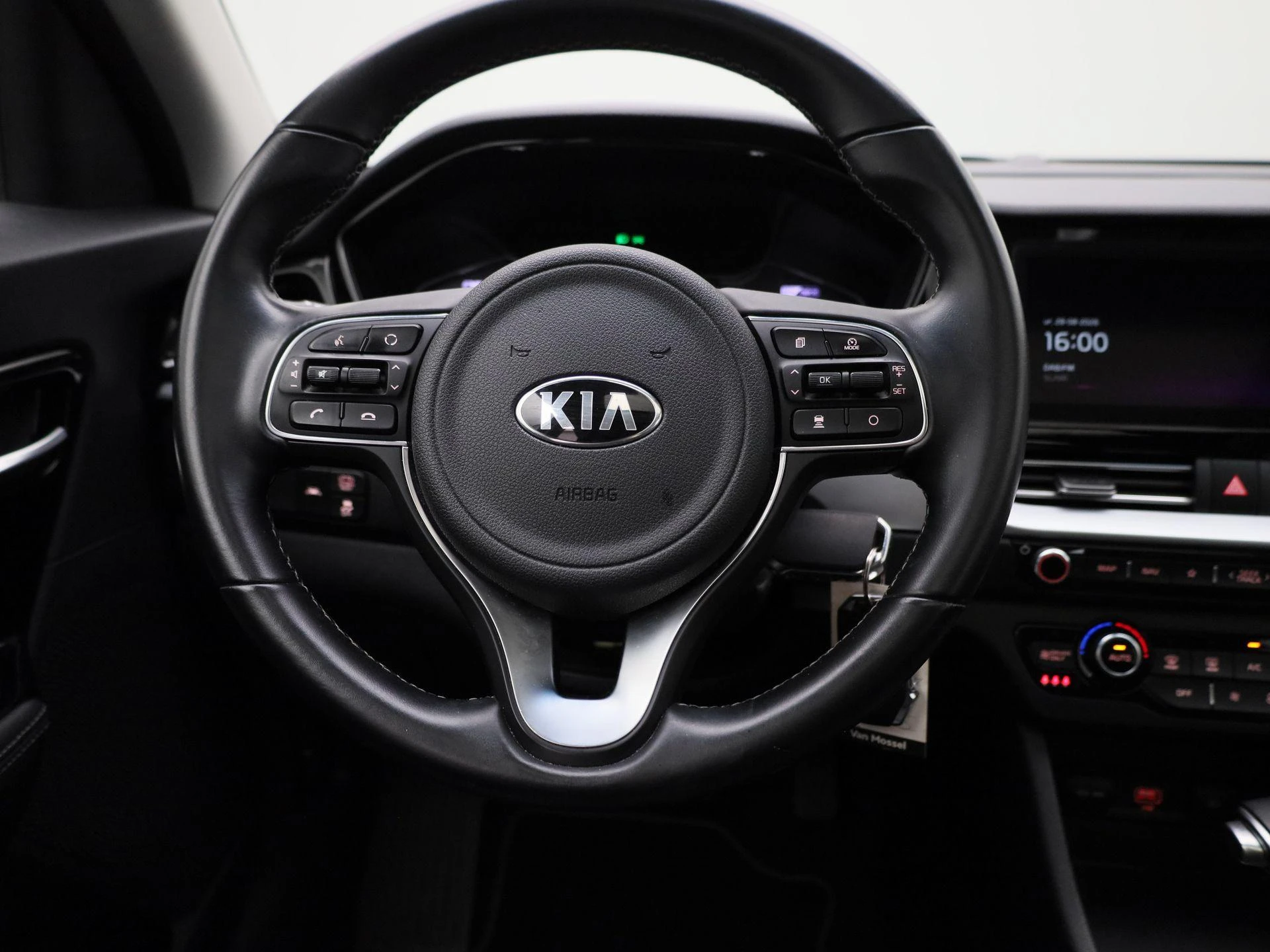 Kia-Niro-image-6