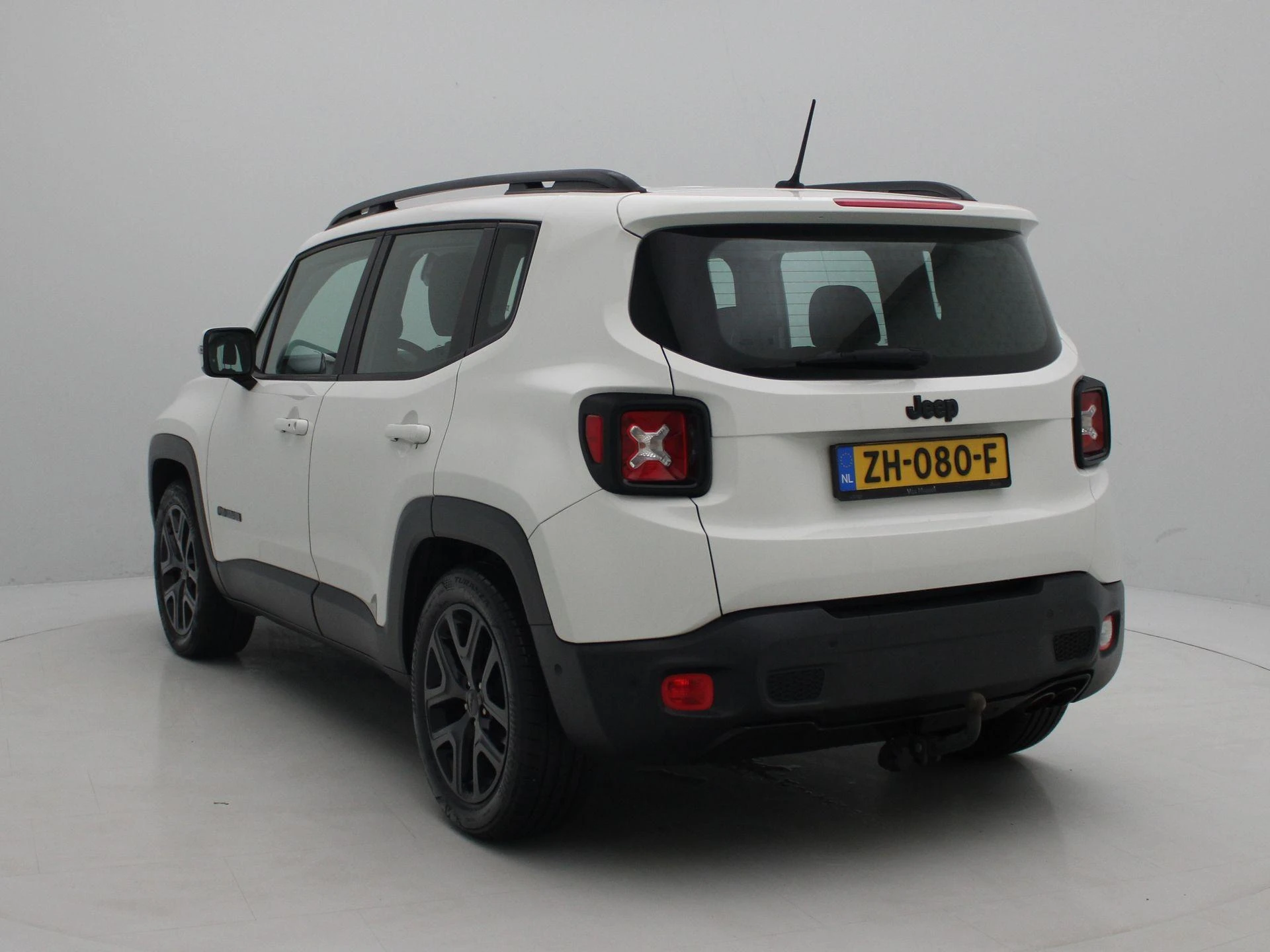 Jeep-Renegade-image-2