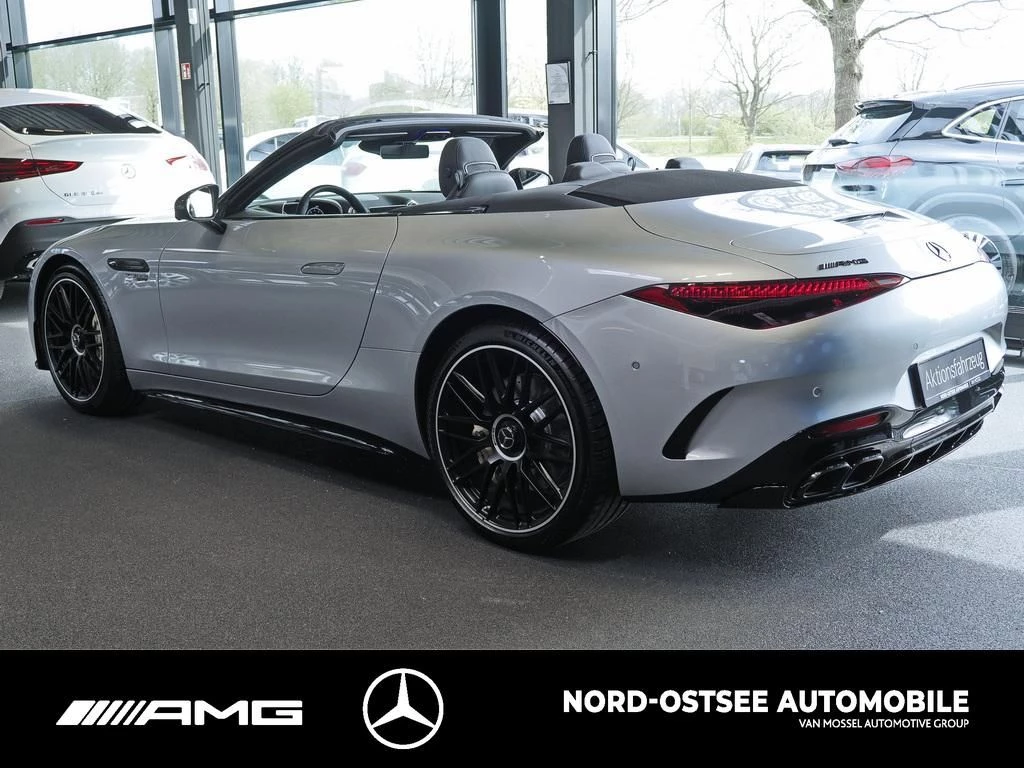 Mercedes-Benz-SL-image-3