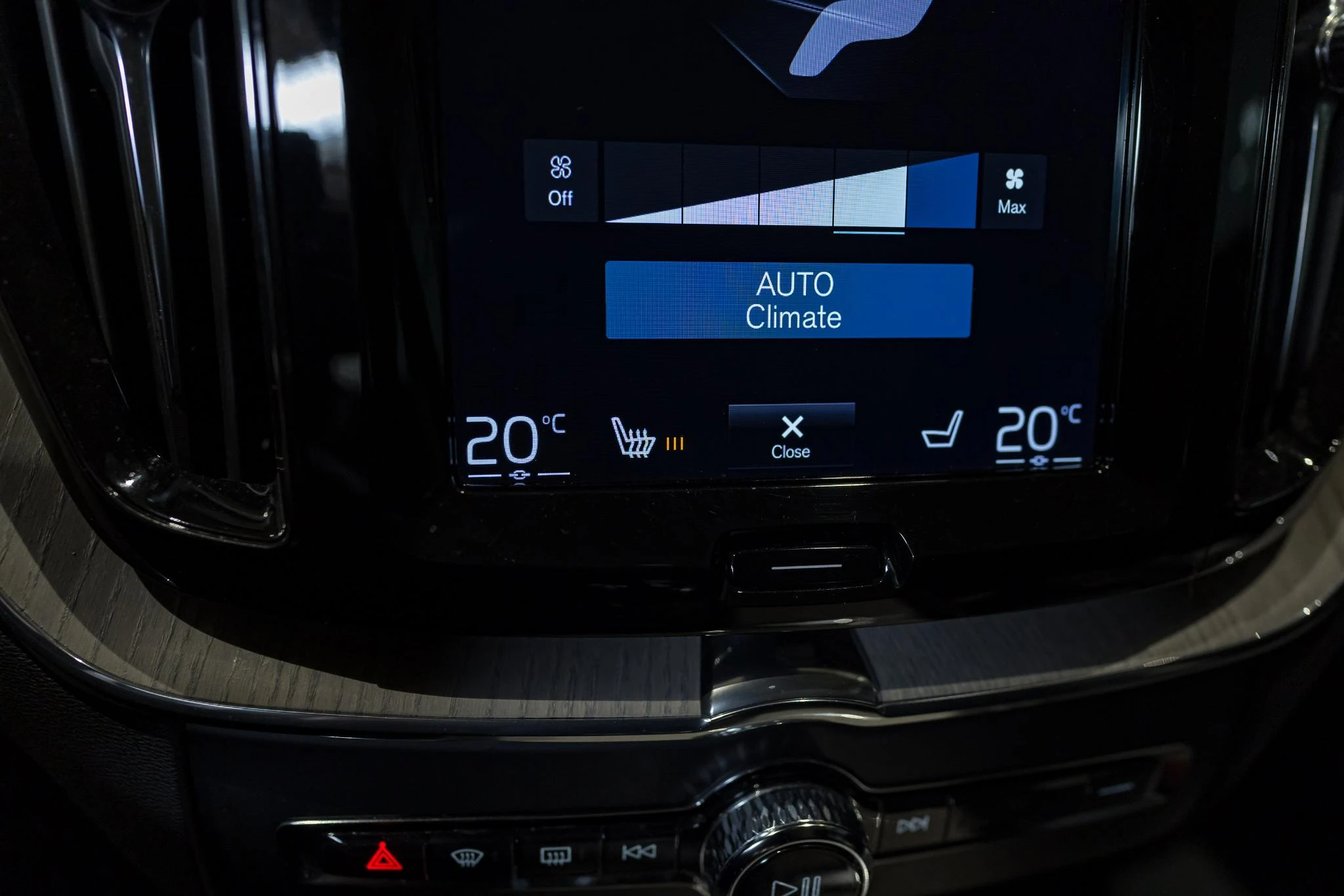 Volvo-XC60-image-36