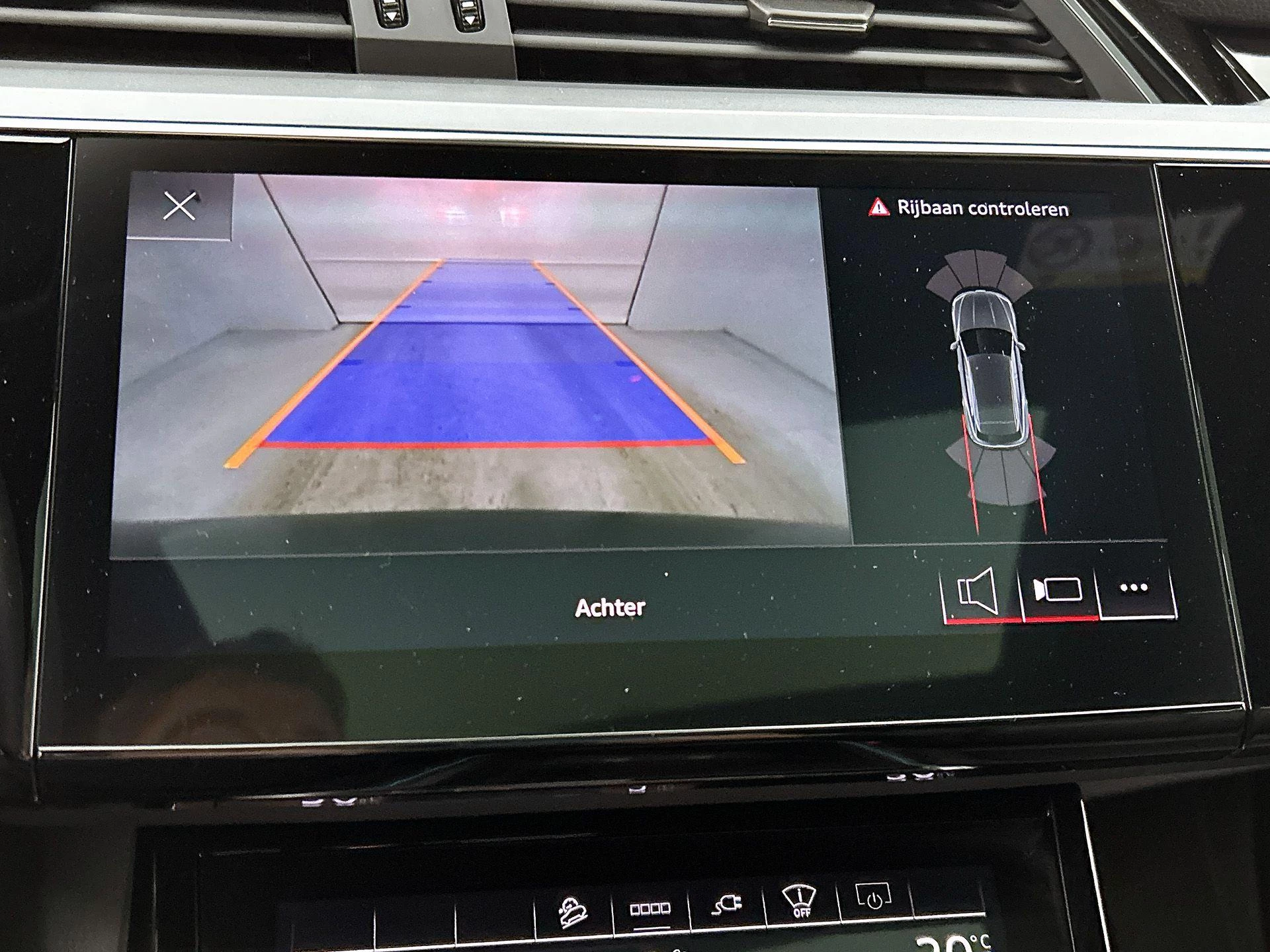 Audi-e-tron-image-24