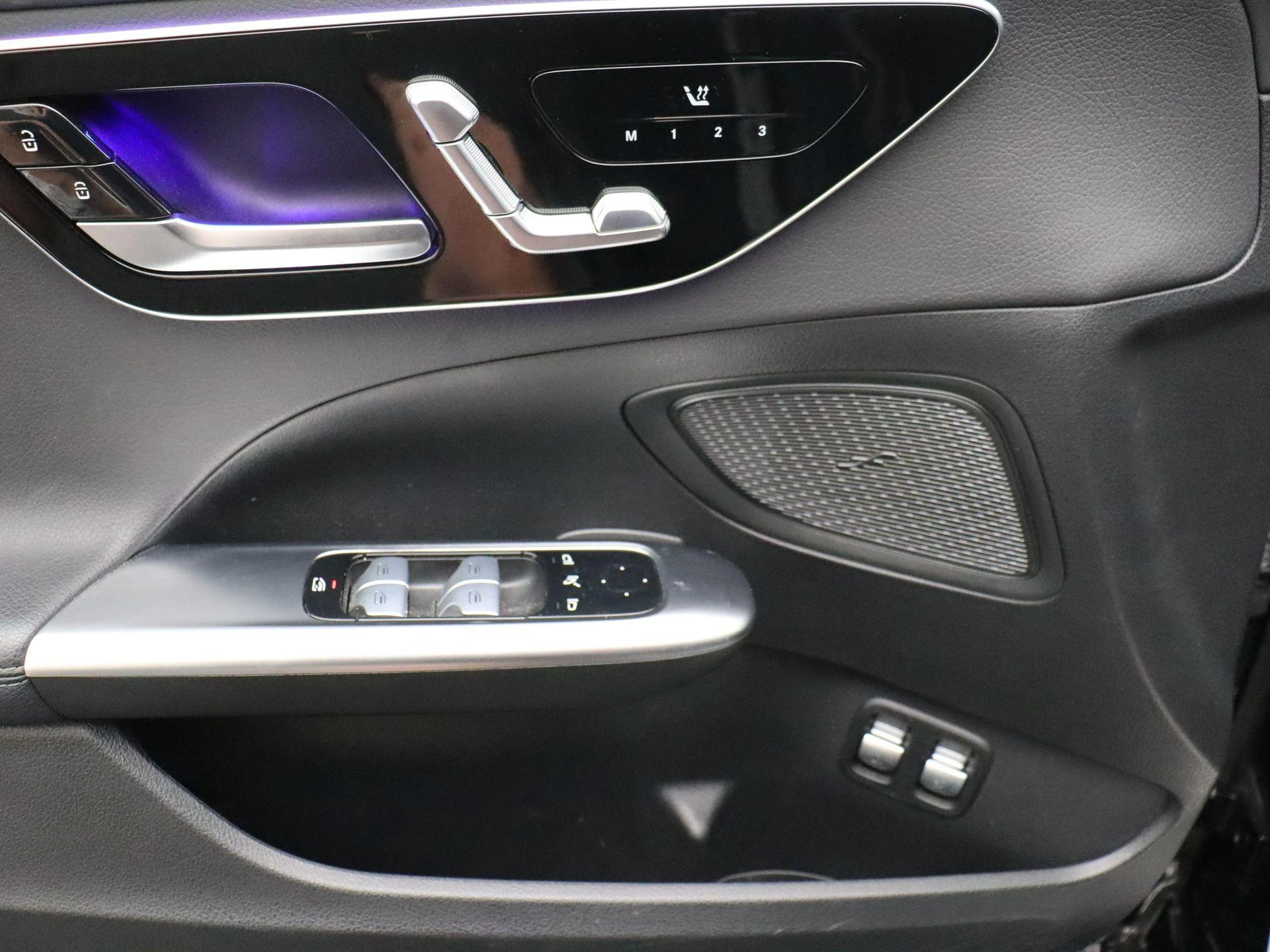 Mercedes-Benz Classe C 300 e Berline + AMG LINE + CARPLAY + CAMERA +