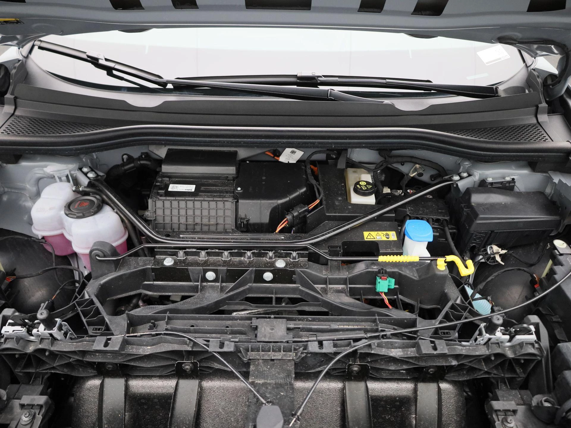 Audi-Q4 e-tron-image-38