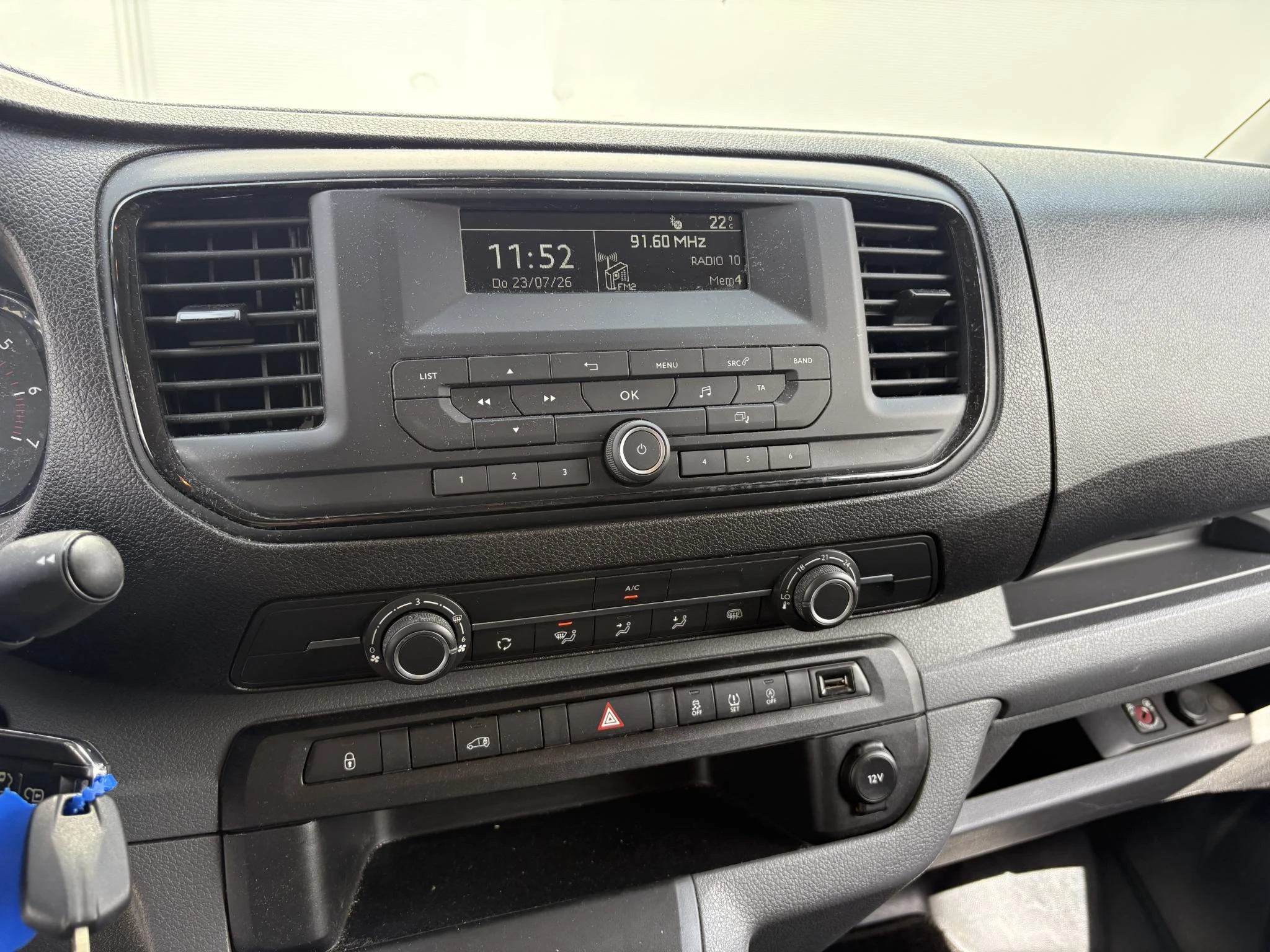 Peugeot Expert 1.5 BlueHDI 120 Compact Premium