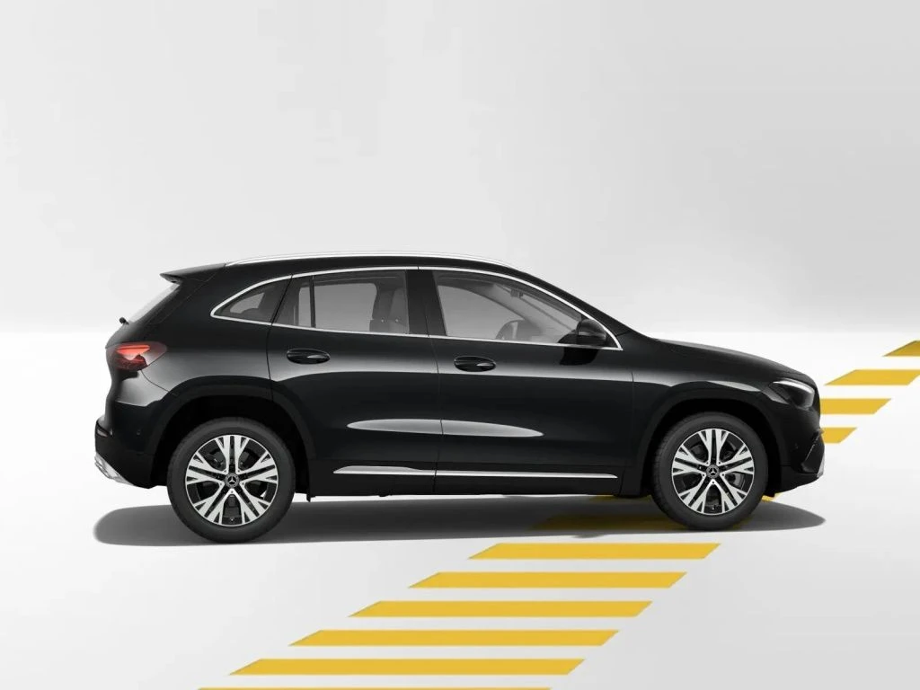 Mercedes-Benz-GLA 220 d-image-7