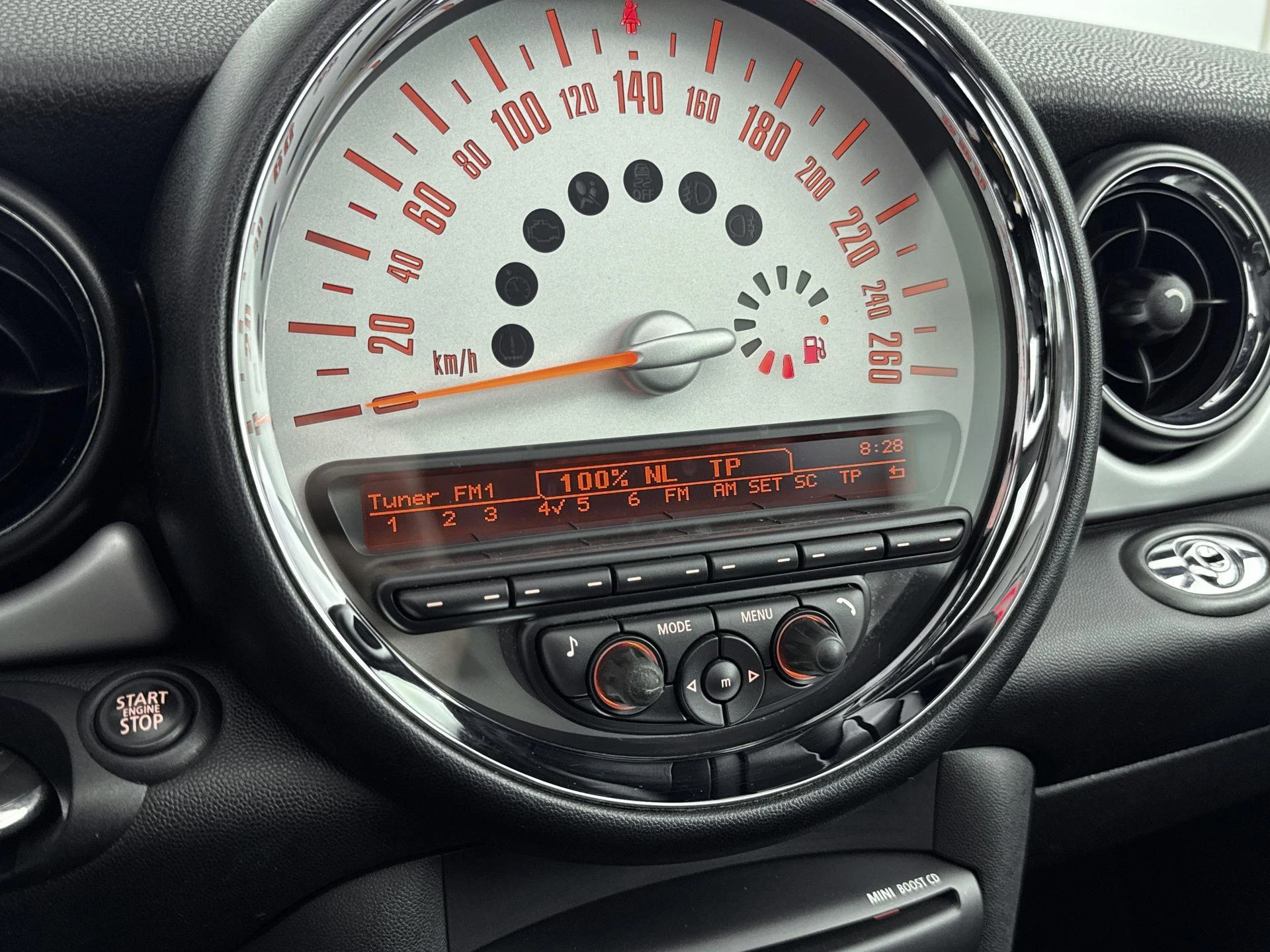 MINI-Cooper Cabrio-image-6