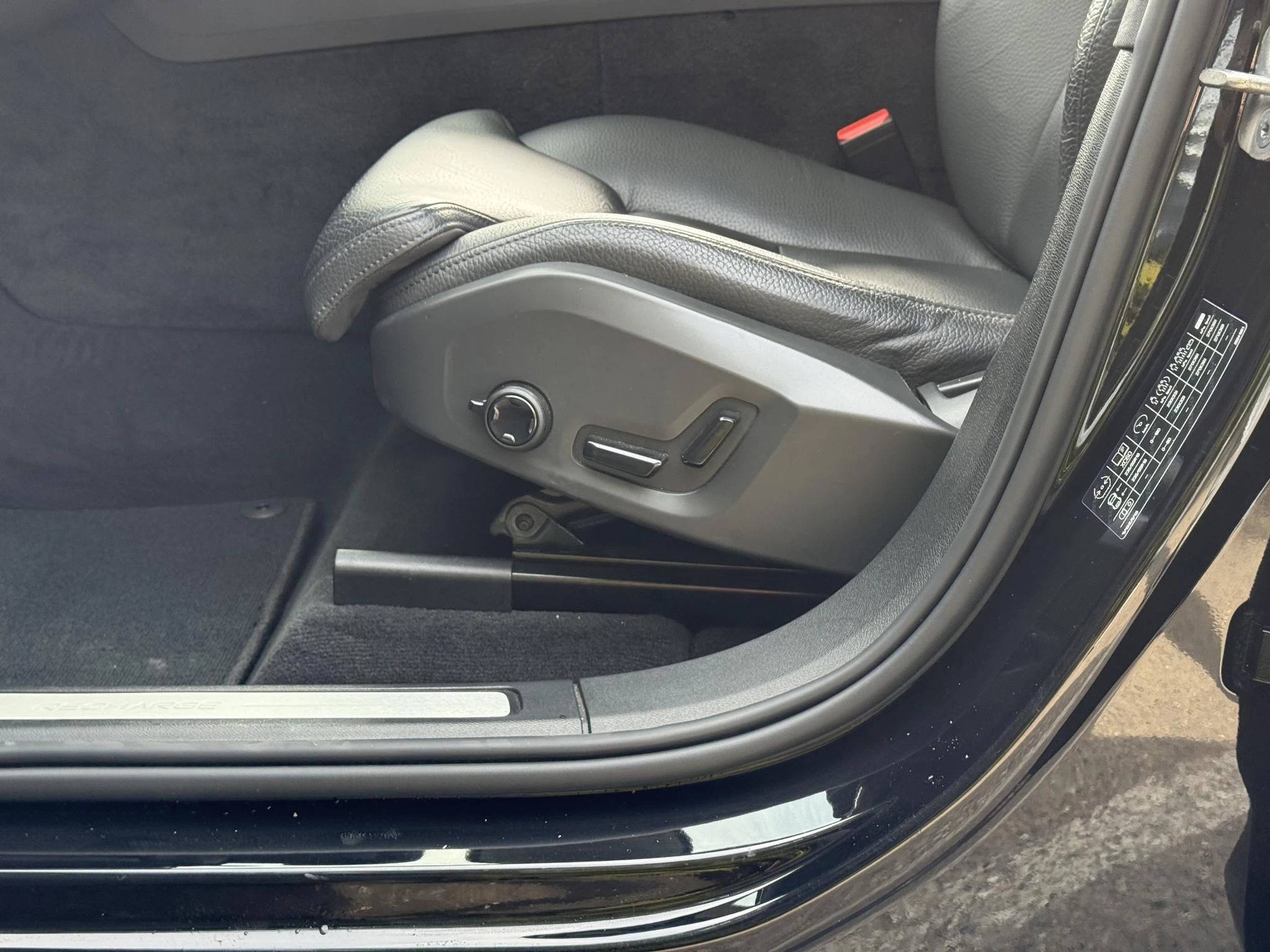 Volvo XC60 T6 Plug-in hybrid AWD Ultimate Bright