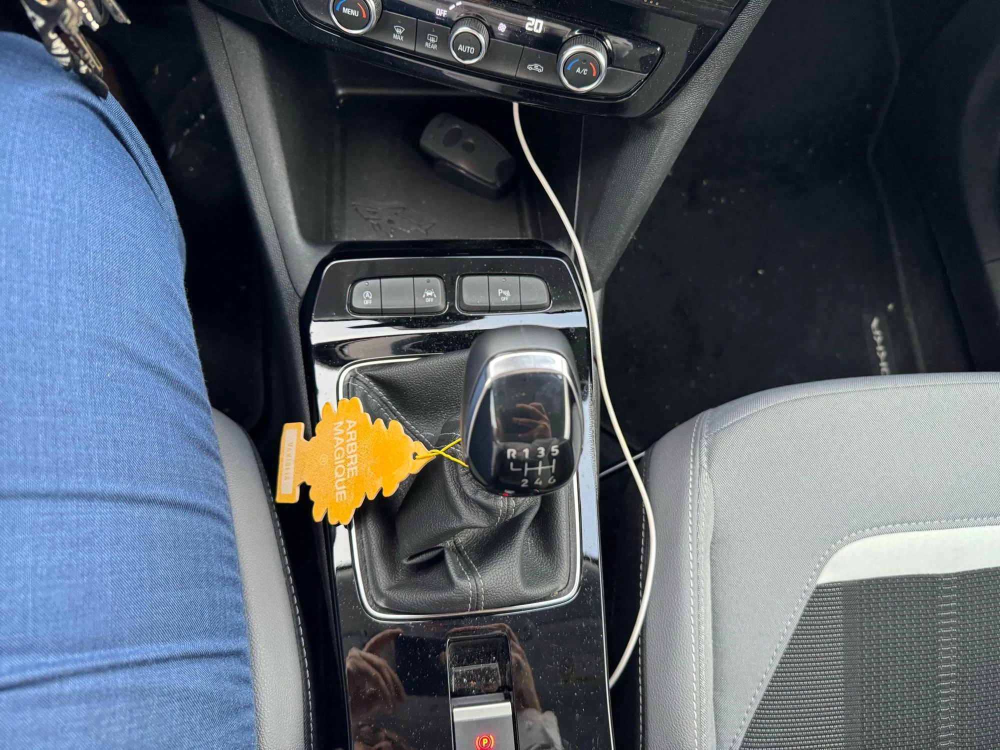 Opel Mokka 1.2T Elegance +gps+camera+park pilot achteraan