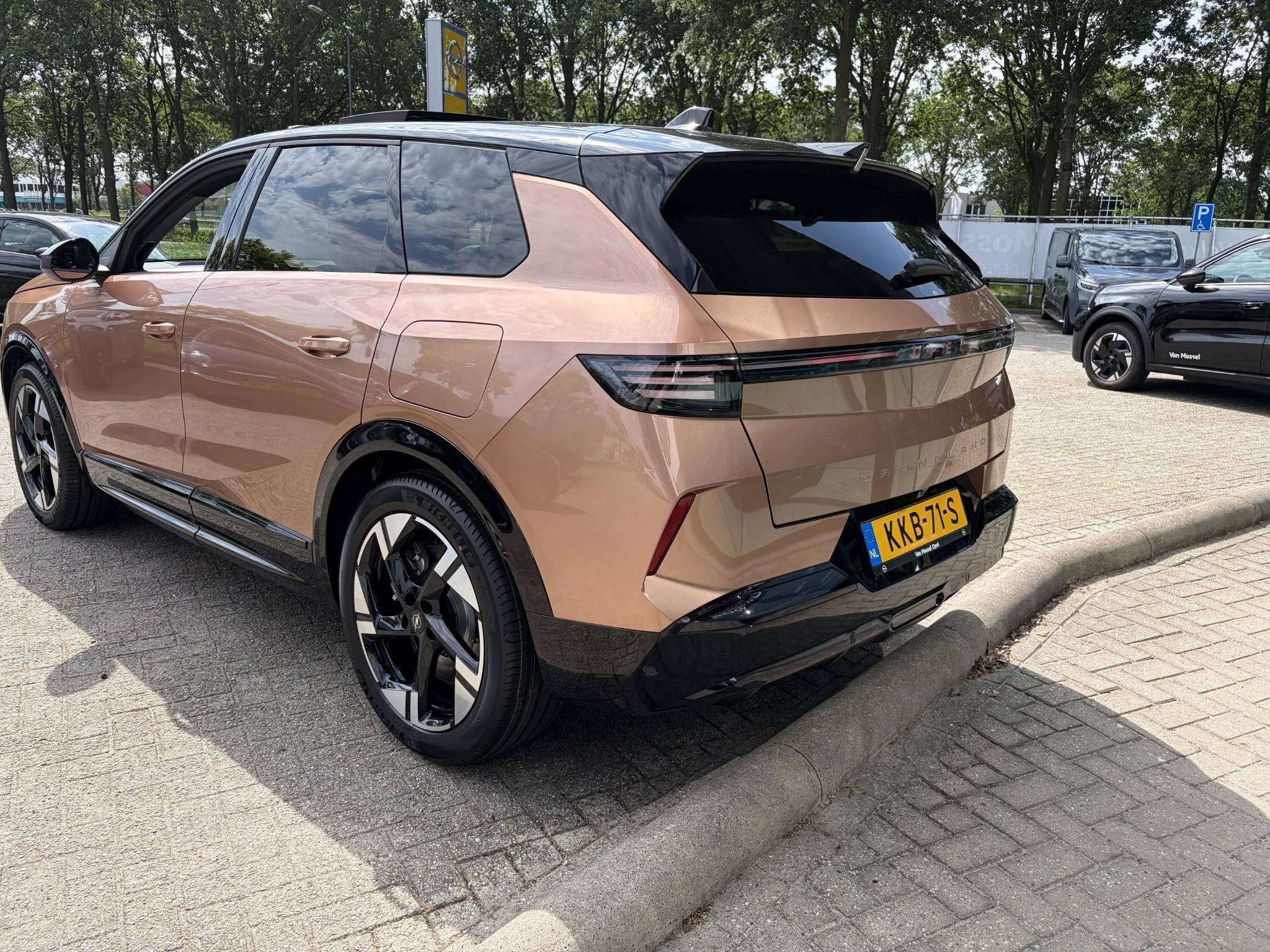 Opel Grandland 1.6 Turbo Plug-in-Hybrid Ultimate